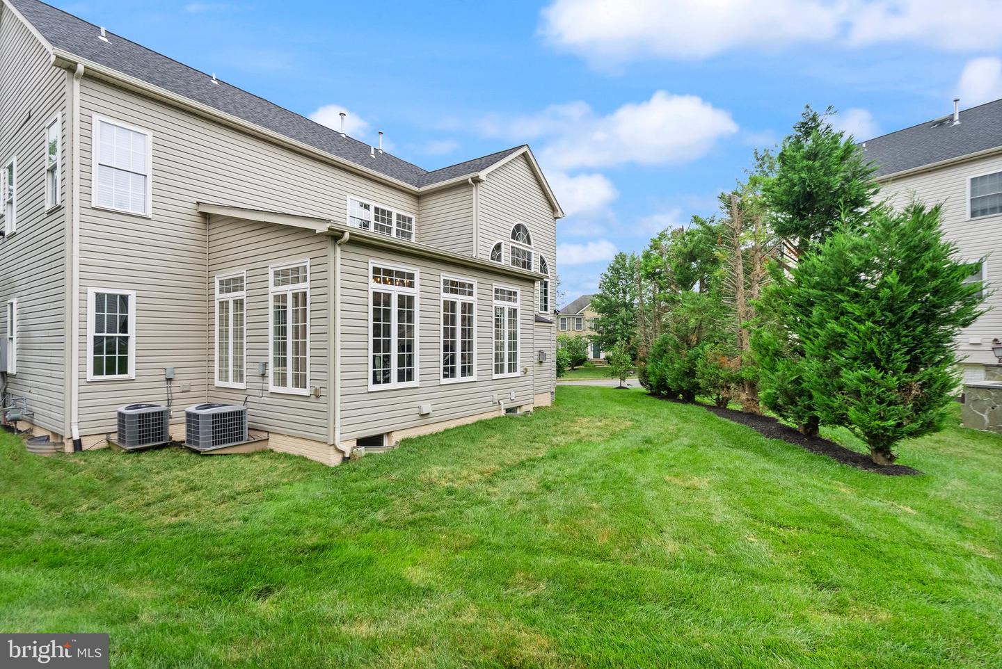 42028 FOLEY HEADWATERS ST, ALDIE, Virginia 20105, 5 Bedrooms Bedrooms, ,4 BathroomsBathrooms,Residential,For sale,42028 FOLEY HEADWATERS ST,VALO2102954 MLS # VALO2102954