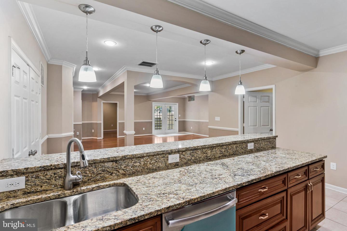 25723 LENNOX HALE DR, ALDIE, Virginia 20105, 6 Bedrooms Bedrooms, ,5 BathroomsBathrooms,Residential,For sale,25723 LENNOX HALE DR,VALO2102964 MLS # VALO2102964