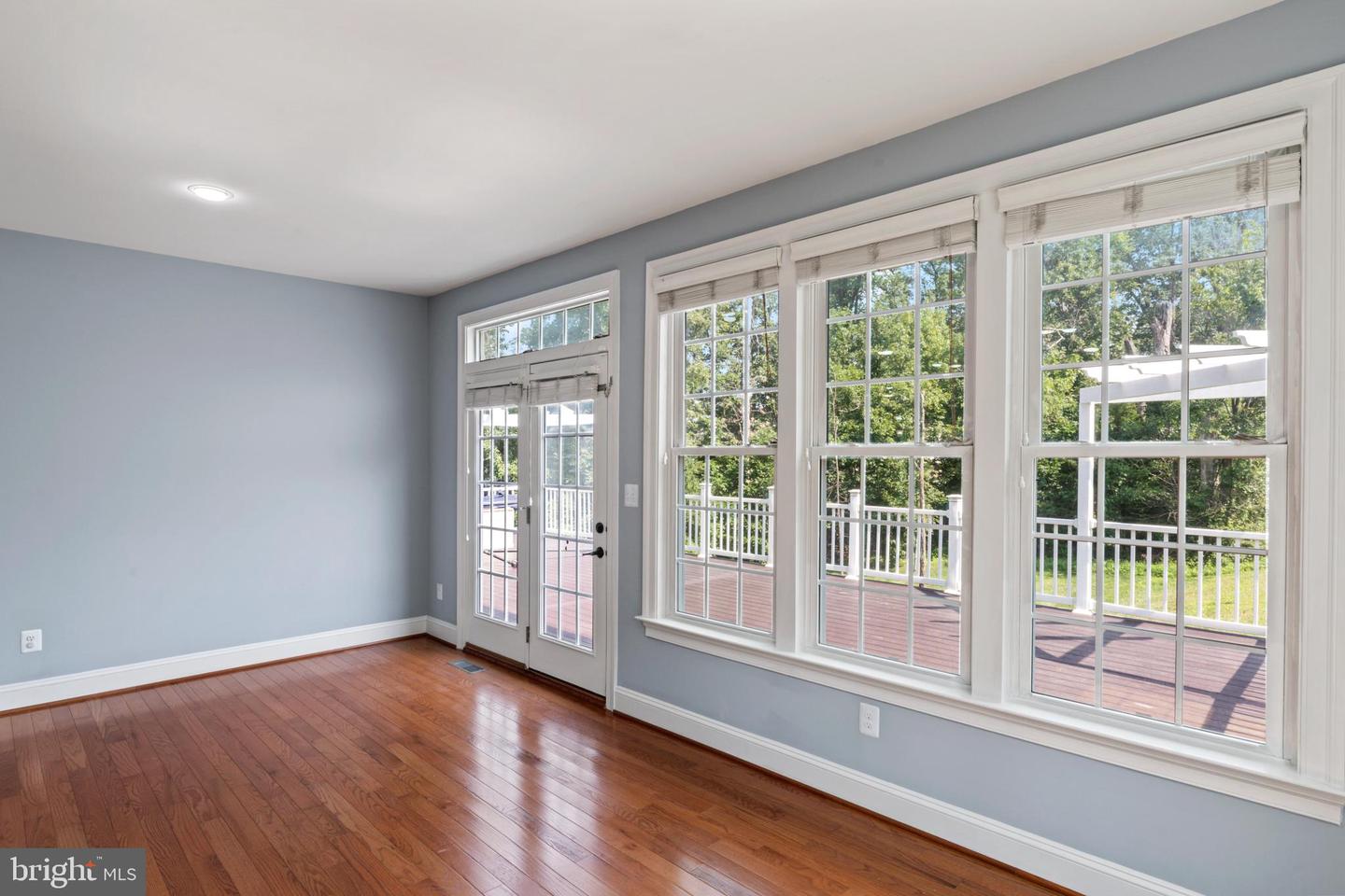 25723 LENNOX HALE DR, ALDIE, Virginia 20105, 6 Bedrooms Bedrooms, ,5 BathroomsBathrooms,Residential,For sale,25723 LENNOX HALE DR,VALO2102964 MLS # VALO2102964