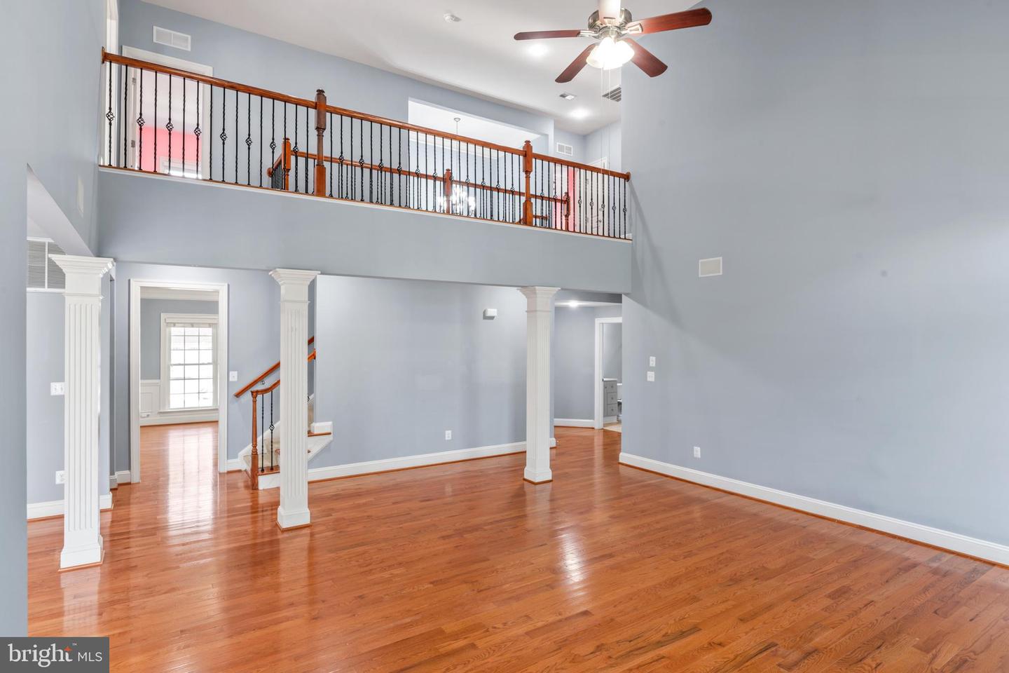 25723 LENNOX HALE DR, ALDIE, Virginia 20105, 6 Bedrooms Bedrooms, ,5 BathroomsBathrooms,Residential,For sale,25723 LENNOX HALE DR,VALO2102964 MLS # VALO2102964