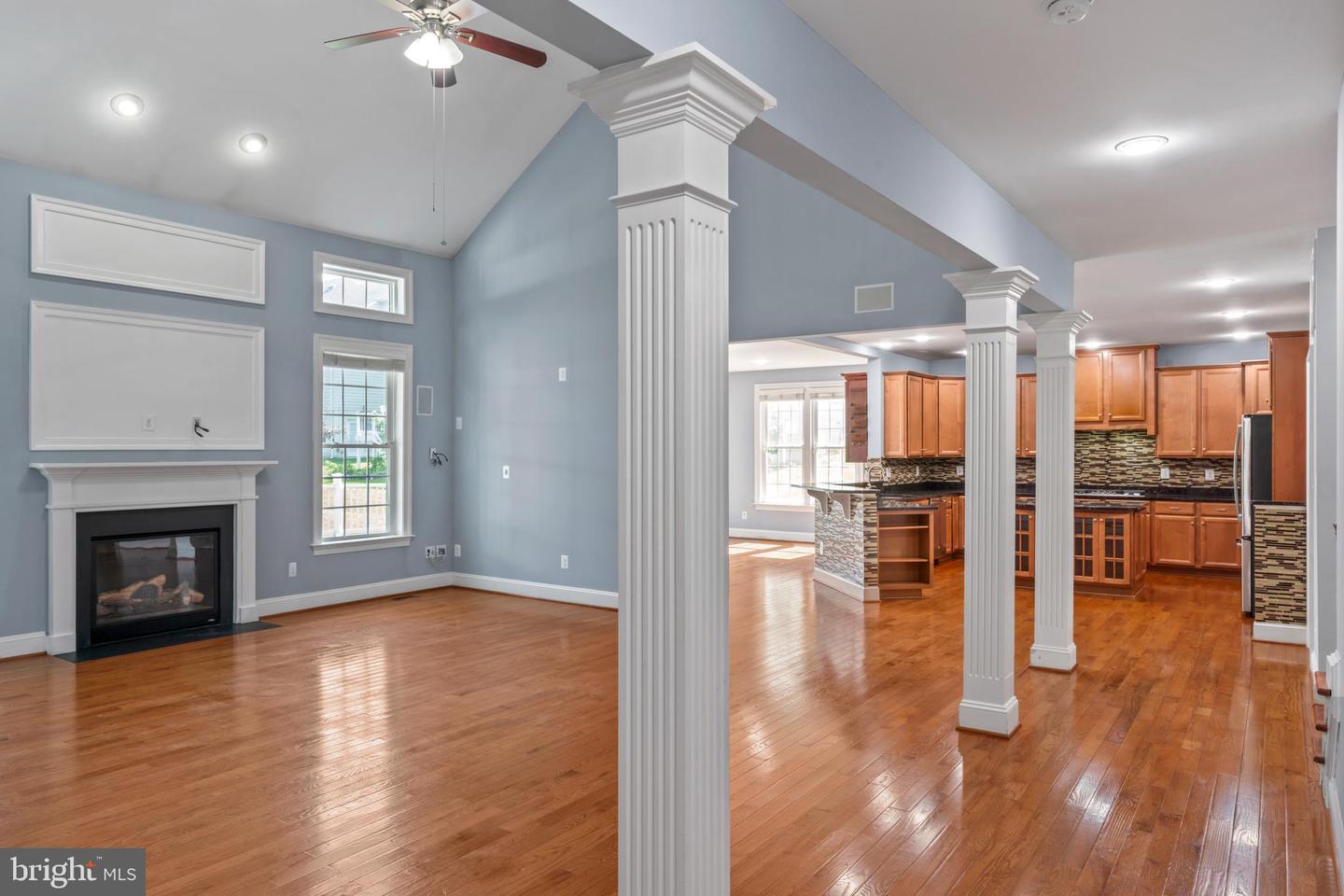 25723 LENNOX HALE DR, ALDIE, Virginia 20105, 6 Bedrooms Bedrooms, ,5 BathroomsBathrooms,Residential,For sale,25723 LENNOX HALE DR,VALO2102964 MLS # VALO2102964