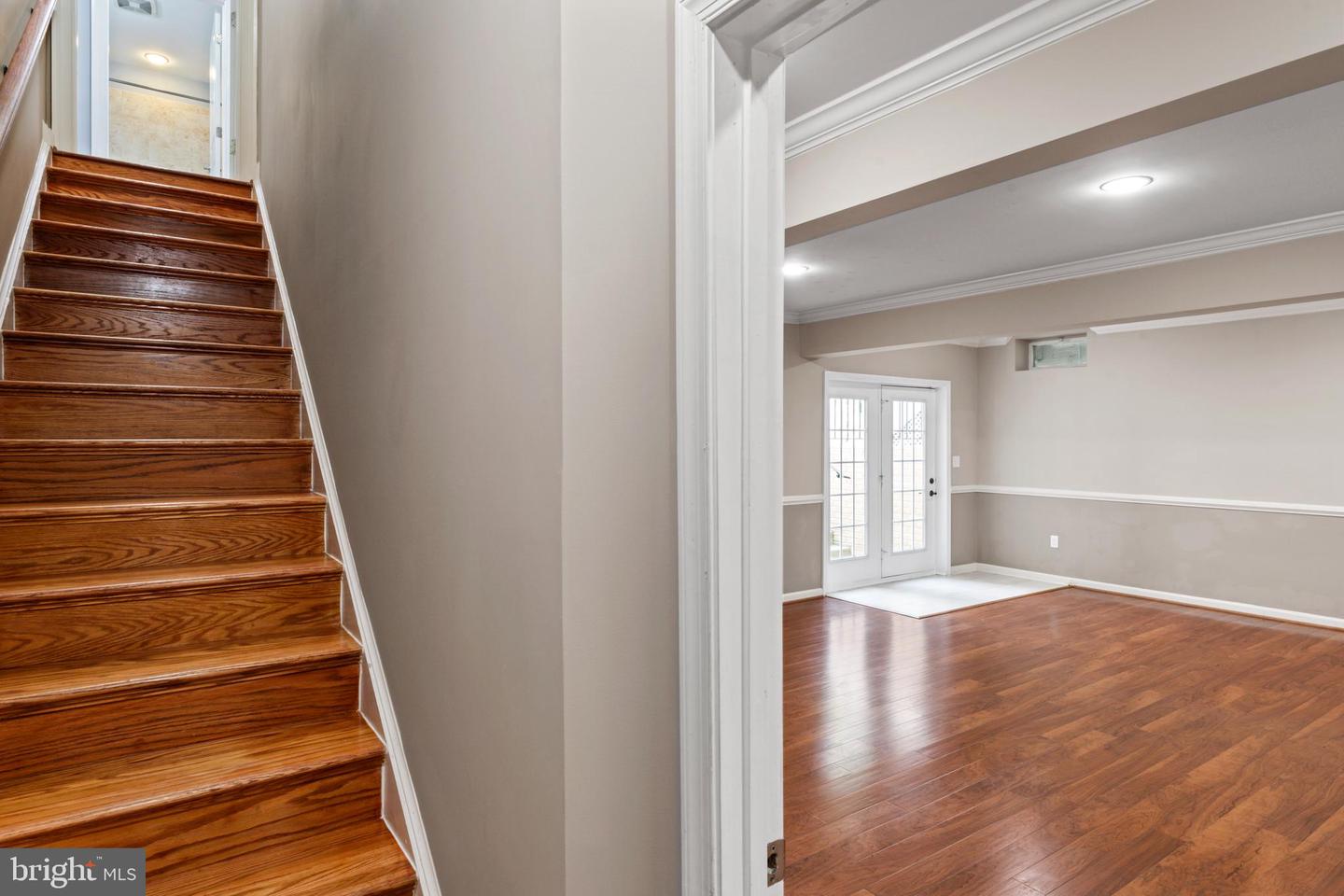 25723 LENNOX HALE DR, ALDIE, Virginia 20105, 6 Bedrooms Bedrooms, ,5 BathroomsBathrooms,Residential,For sale,25723 LENNOX HALE DR,VALO2102964 MLS # VALO2102964