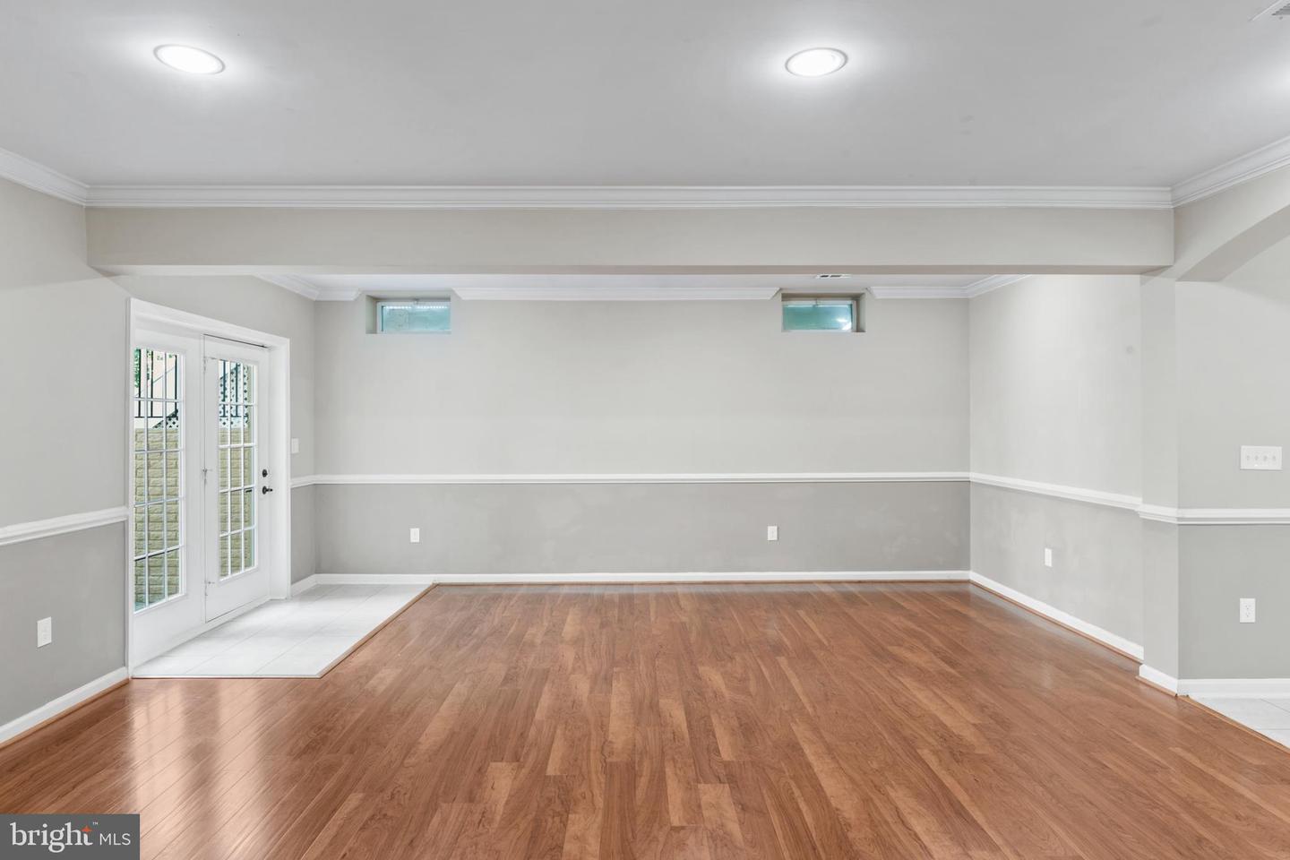 25723 LENNOX HALE DR, ALDIE, Virginia 20105, 6 Bedrooms Bedrooms, ,5 BathroomsBathrooms,Residential,For sale,25723 LENNOX HALE DR,VALO2102964 MLS # VALO2102964