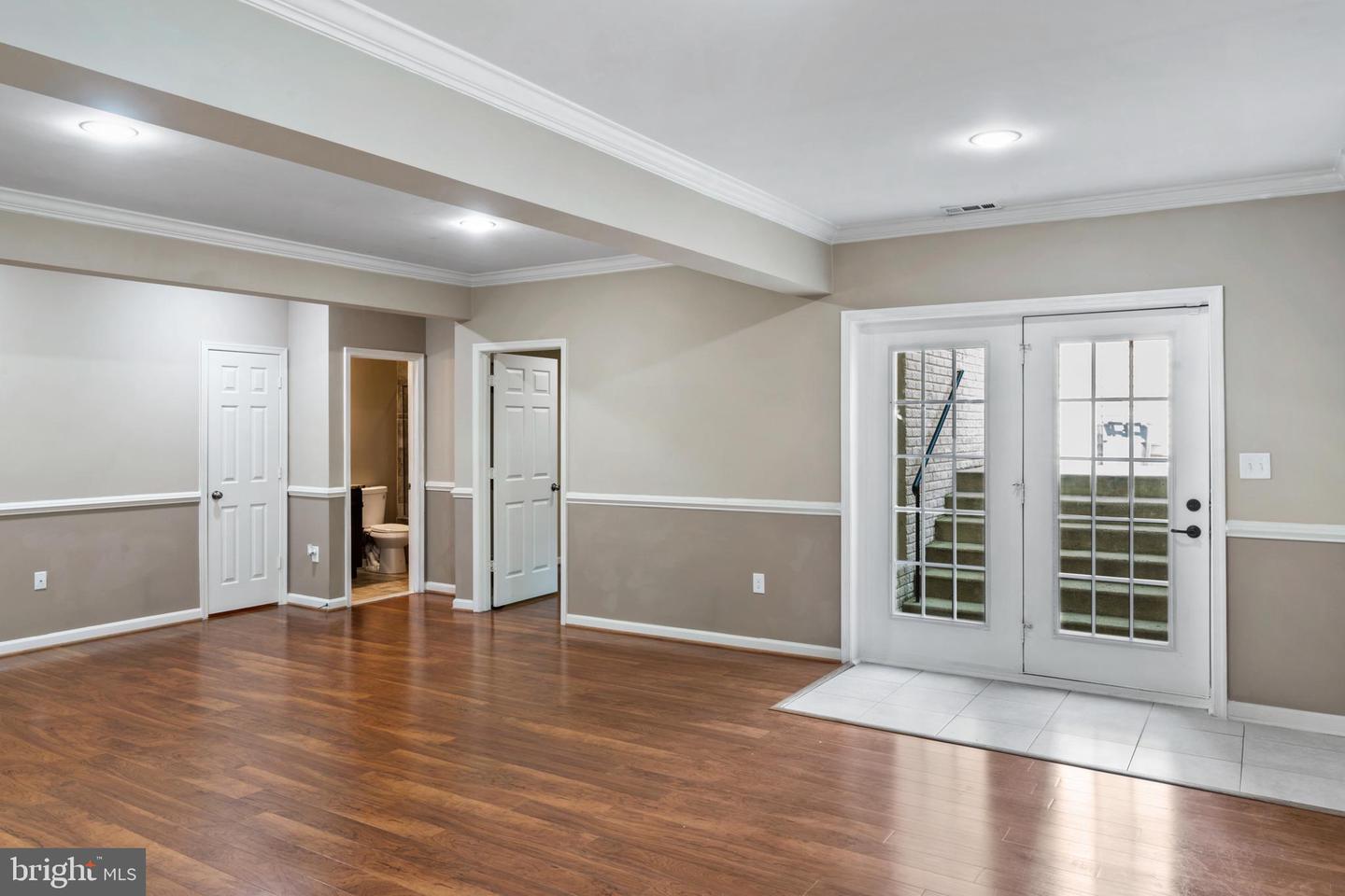 25723 LENNOX HALE DR, ALDIE, Virginia 20105, 6 Bedrooms Bedrooms, ,5 BathroomsBathrooms,Residential,For sale,25723 LENNOX HALE DR,VALO2102964 MLS # VALO2102964