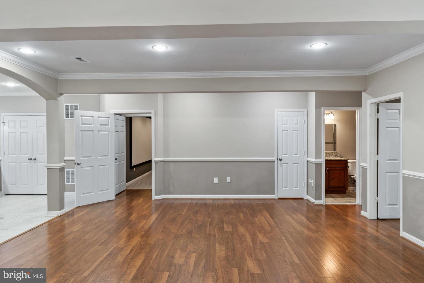 25723 LENNOX HALE DR, ALDIE, Virginia 20105, 6 Bedrooms Bedrooms, ,5 BathroomsBathrooms,Residential,For sale,25723 LENNOX HALE DR,VALO2102964 MLS # VALO2102964