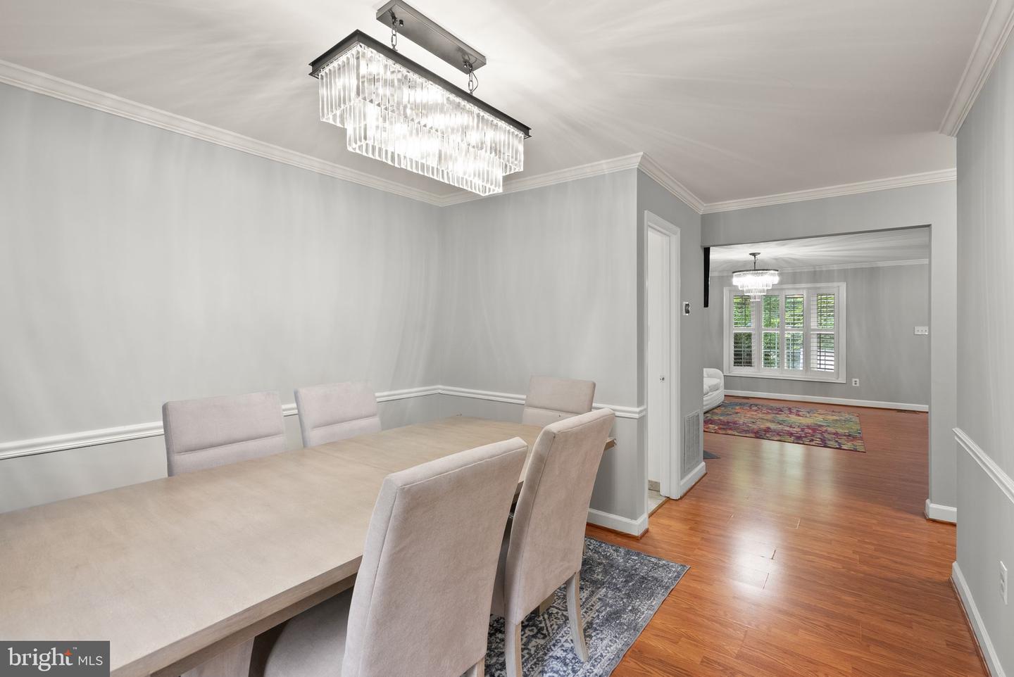 6024 CROWN ROYAL CIR, ALEXANDRIA, Virginia 22310, 3 Bedrooms Bedrooms, ,2 BathroomsBathrooms,Residential,For sale,6024 CROWN ROYAL CIR,VAFX2257048 MLS # VAFX2257048