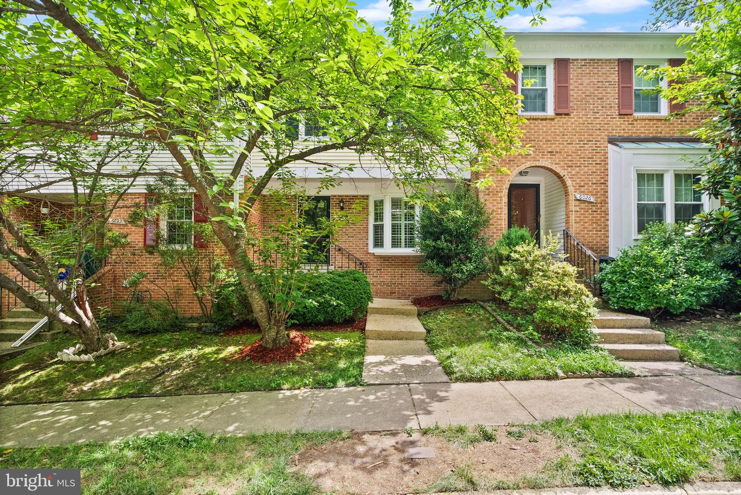 6024 CROWN ROYAL CIR, ALEXANDRIA, Virginia 22310, 3 Bedrooms Bedrooms, ,2 BathroomsBathrooms,Residential,For sale,6024 CROWN ROYAL CIR,VAFX2257048 MLS # VAFX2257048