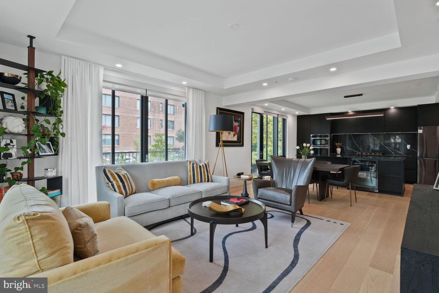 3219 WISCONSIN AVE NW #101, WASHINGTON, District Of Columbia 20016, 2 Bedrooms Bedrooms, ,2 BathroomsBathrooms,Residential,For sale,3219 WISCONSIN AVE NW #101,DCDC2211730 MLS # DCDC2211730