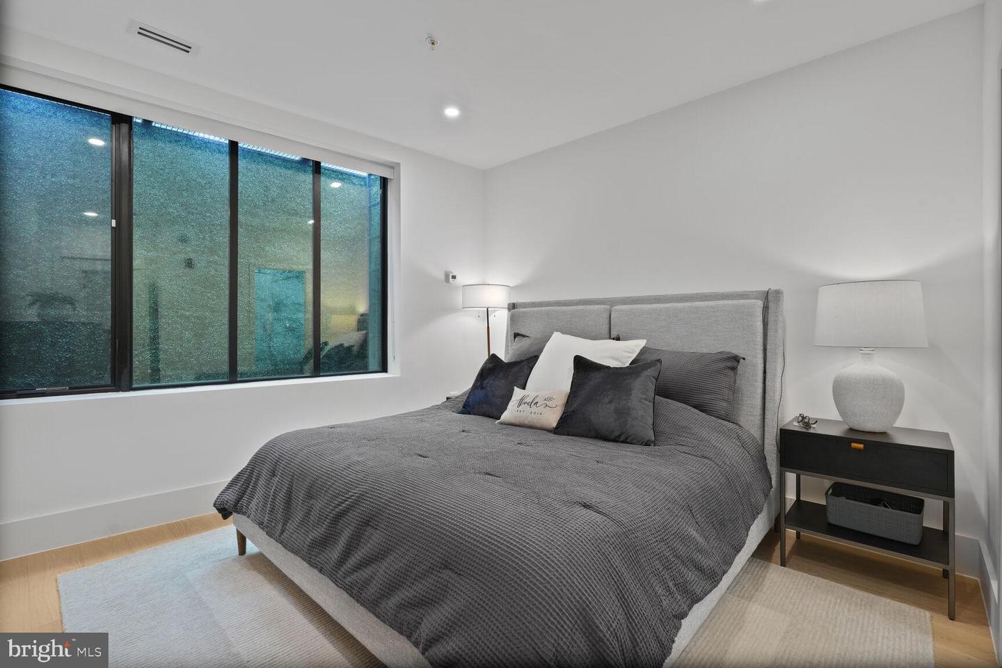 3219 WISCONSIN AVE NW #101, WASHINGTON, District Of Columbia 20016, 2 Bedrooms Bedrooms, ,2 BathroomsBathrooms,Residential,For sale,3219 WISCONSIN AVE NW #101,DCDC2211730 MLS # DCDC2211730