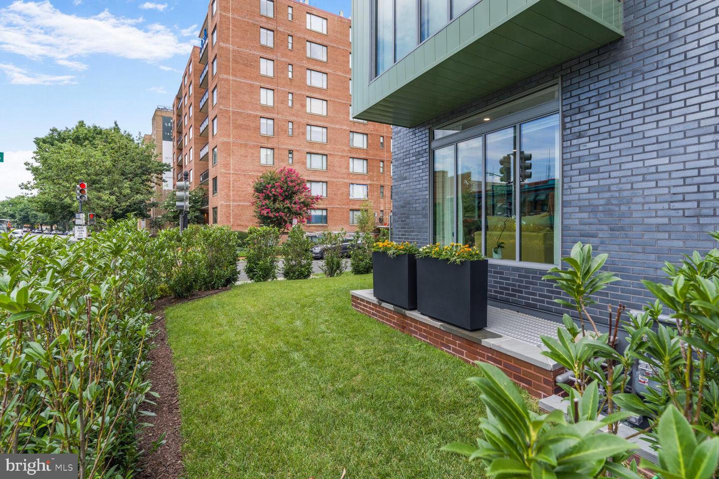 3219 WISCONSIN AVE NW #101, WASHINGTON, District Of Columbia 20016, 2 Bedrooms Bedrooms, ,2 BathroomsBathrooms,Residential,For sale,3219 WISCONSIN AVE NW #101,DCDC2211730 MLS # DCDC2211730
