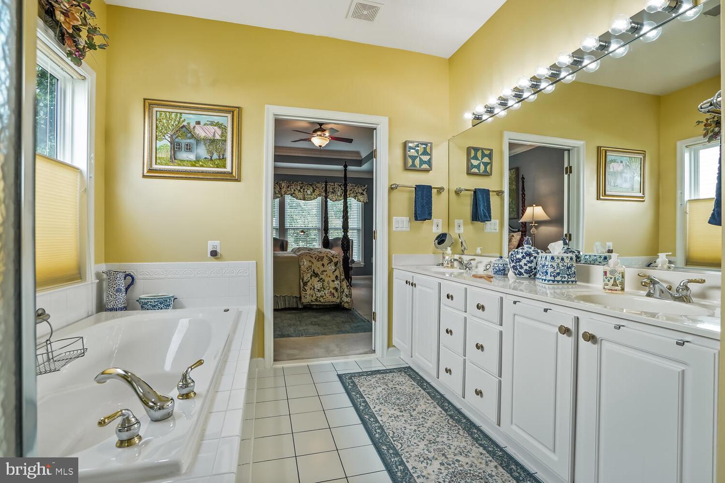 25 SHADWELL CT, FREDERICKSBURG, Virginia 22406, 3 Bedrooms Bedrooms, ,2 BathroomsBathrooms,Residential,For sale,25 SHADWELL CT,VAST2041058 MLS # VAST2041058