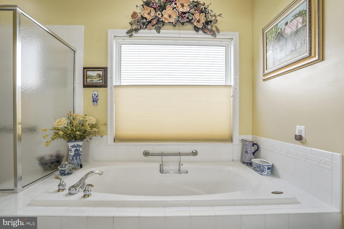 25 SHADWELL CT, FREDERICKSBURG, Virginia 22406, 3 Bedrooms Bedrooms, ,2 BathroomsBathrooms,Residential,For sale,25 SHADWELL CT,VAST2041058 MLS # VAST2041058