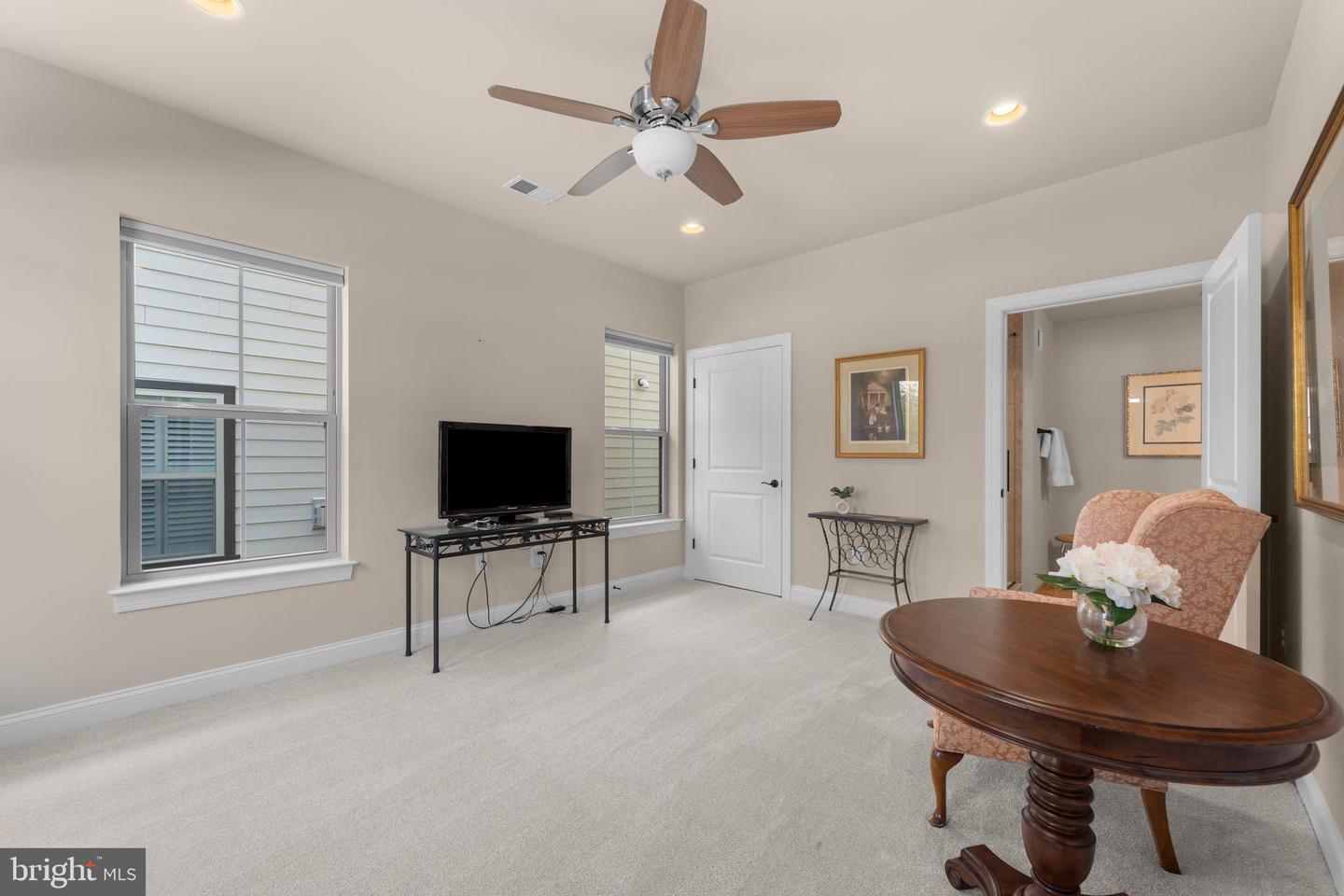 6105 OLIVET DR, ALEXANDRIA, Virginia 22315, 3 Bedrooms Bedrooms, ,3 BathroomsBathrooms,Residential,For sale,6105 OLIVET DR,VAFX2257196 MLS # VAFX2257196
