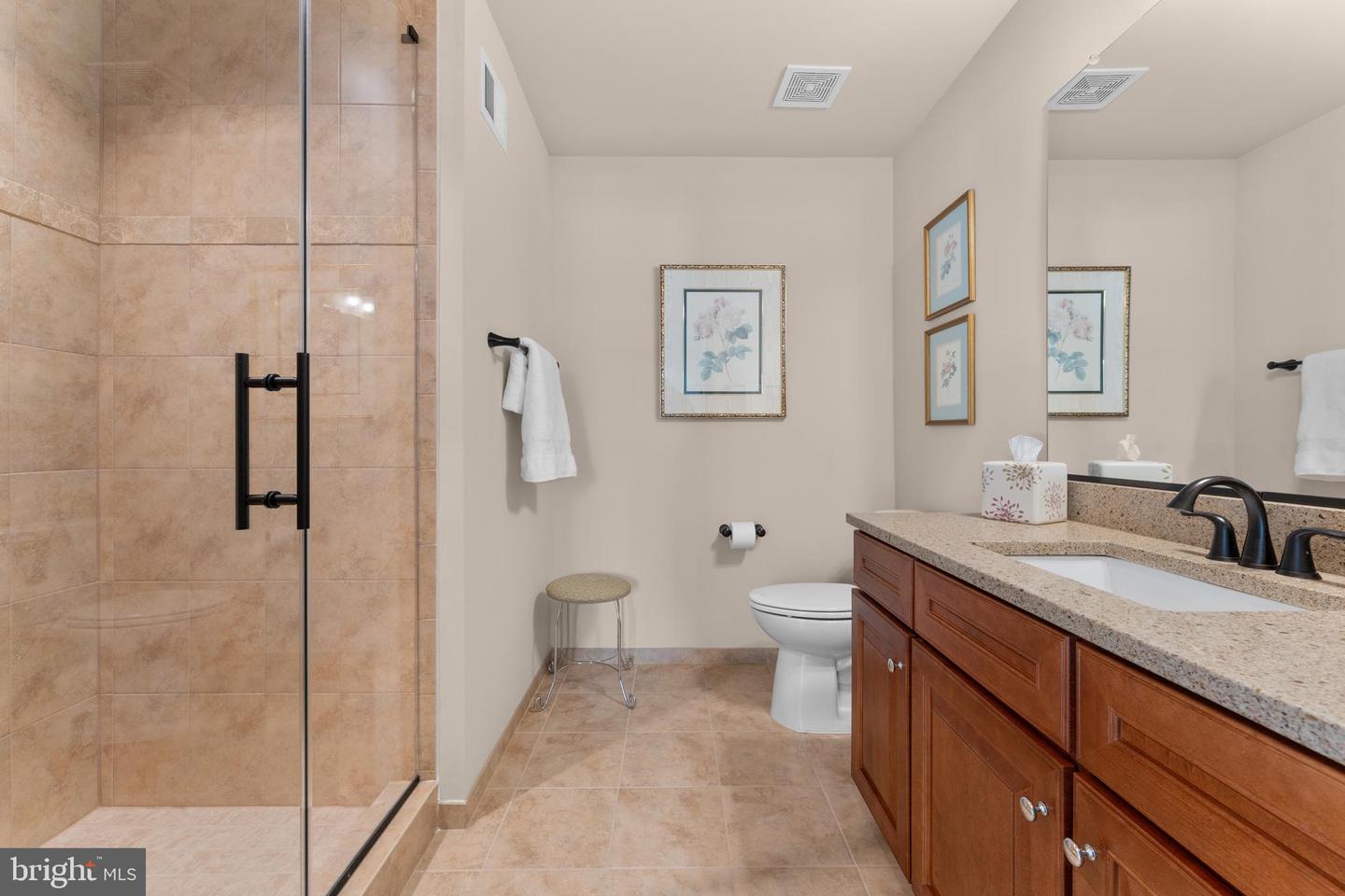 6105 OLIVET DR, ALEXANDRIA, Virginia 22315, 3 Bedrooms Bedrooms, ,3 BathroomsBathrooms,Residential,For sale,6105 OLIVET DR,VAFX2257196 MLS # VAFX2257196