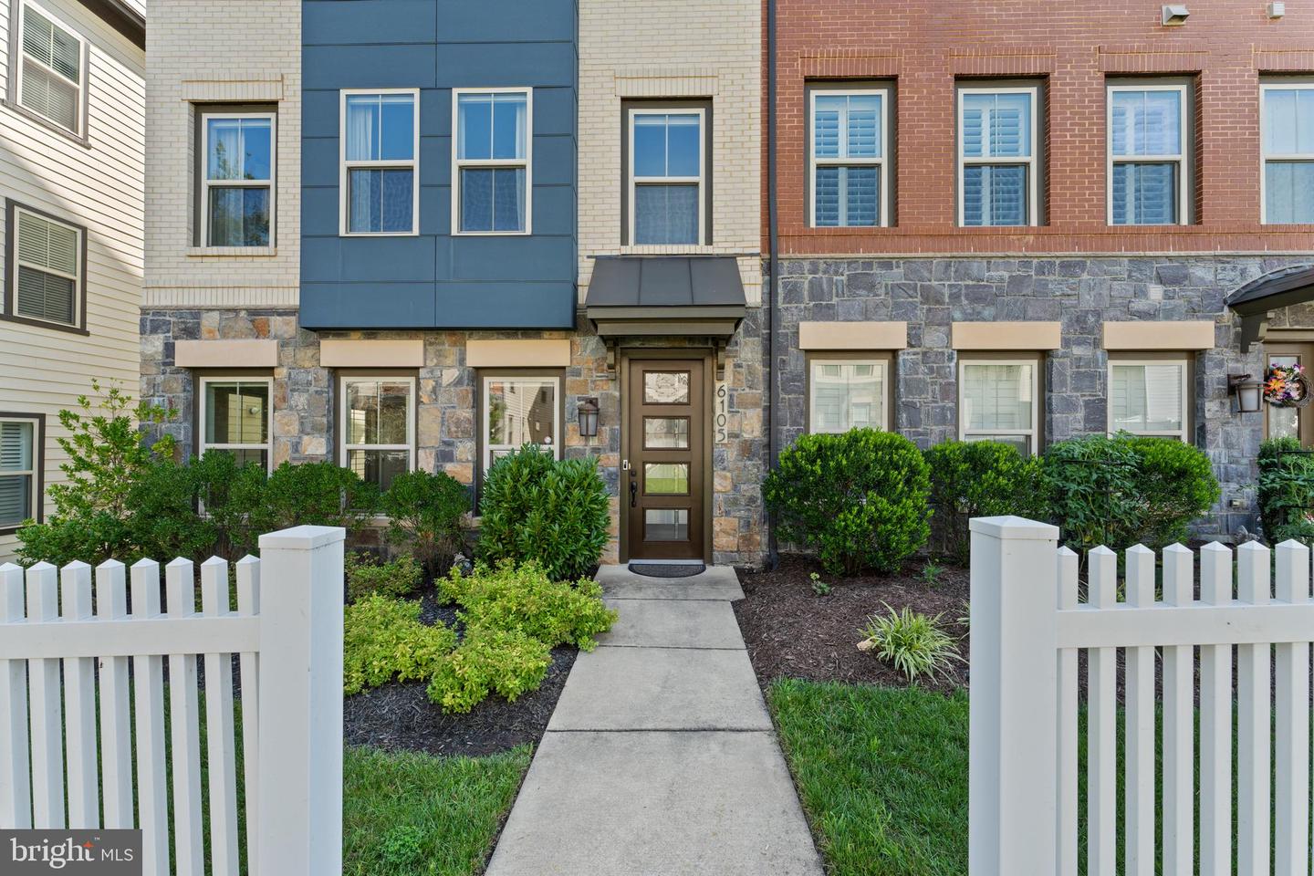 6105 OLIVET DR, ALEXANDRIA, Virginia 22315, 3 Bedrooms Bedrooms, ,3 BathroomsBathrooms,Residential,For sale,6105 OLIVET DR,VAFX2257196 MLS # VAFX2257196
