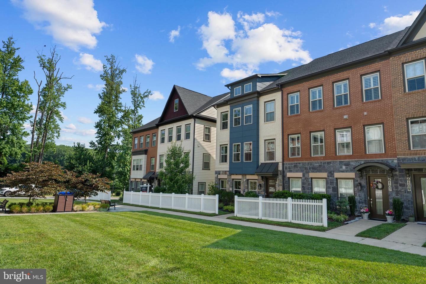 6105 OLIVET DR, ALEXANDRIA, Virginia 22315, 3 Bedrooms Bedrooms, ,3 BathroomsBathrooms,Residential,For sale,6105 OLIVET DR,VAFX2257196 MLS # VAFX2257196