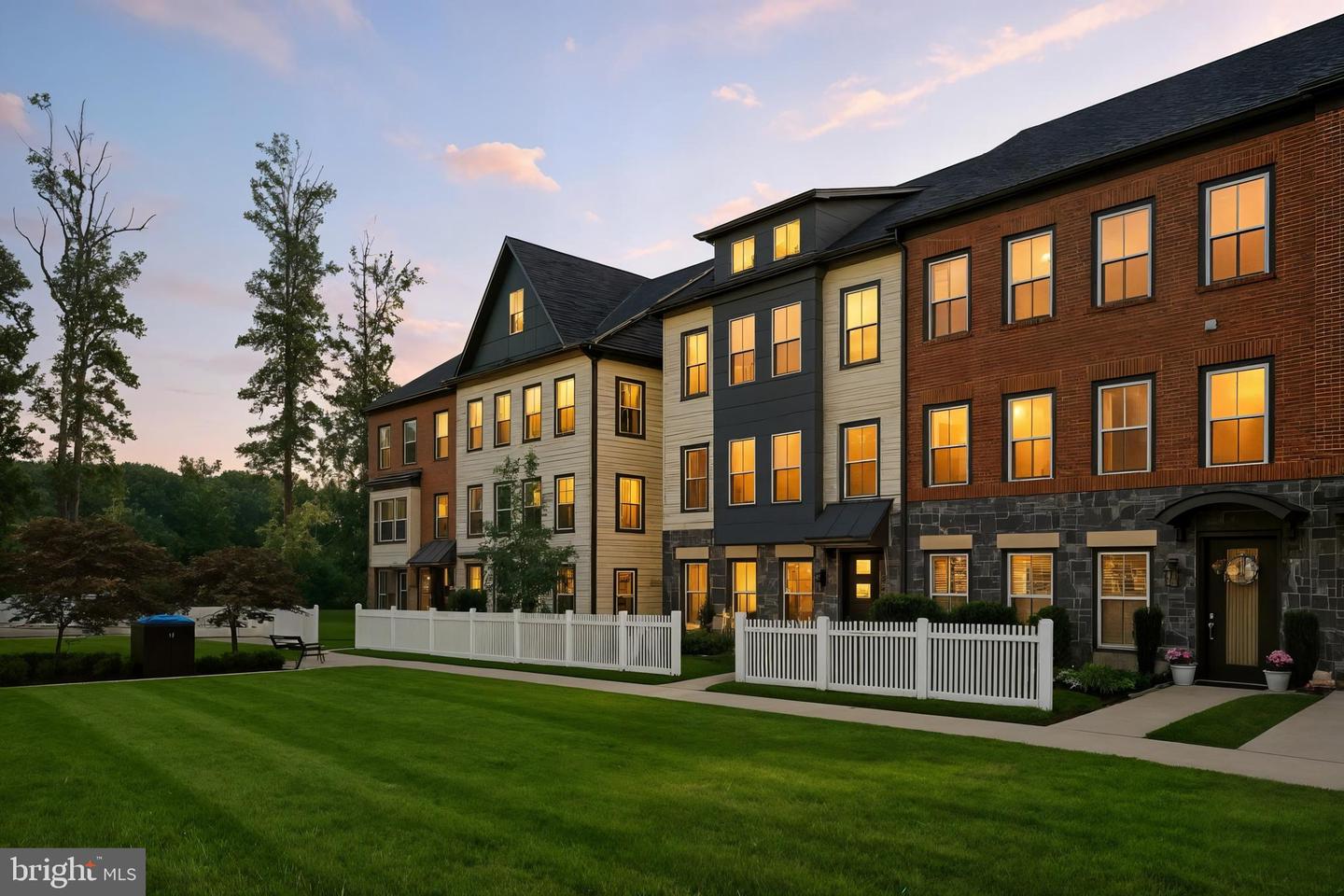 6105 OLIVET DR, ALEXANDRIA, Virginia 22315, 3 Bedrooms Bedrooms, ,3 BathroomsBathrooms,Residential,For sale,6105 OLIVET DR,VAFX2257196 MLS # VAFX2257196