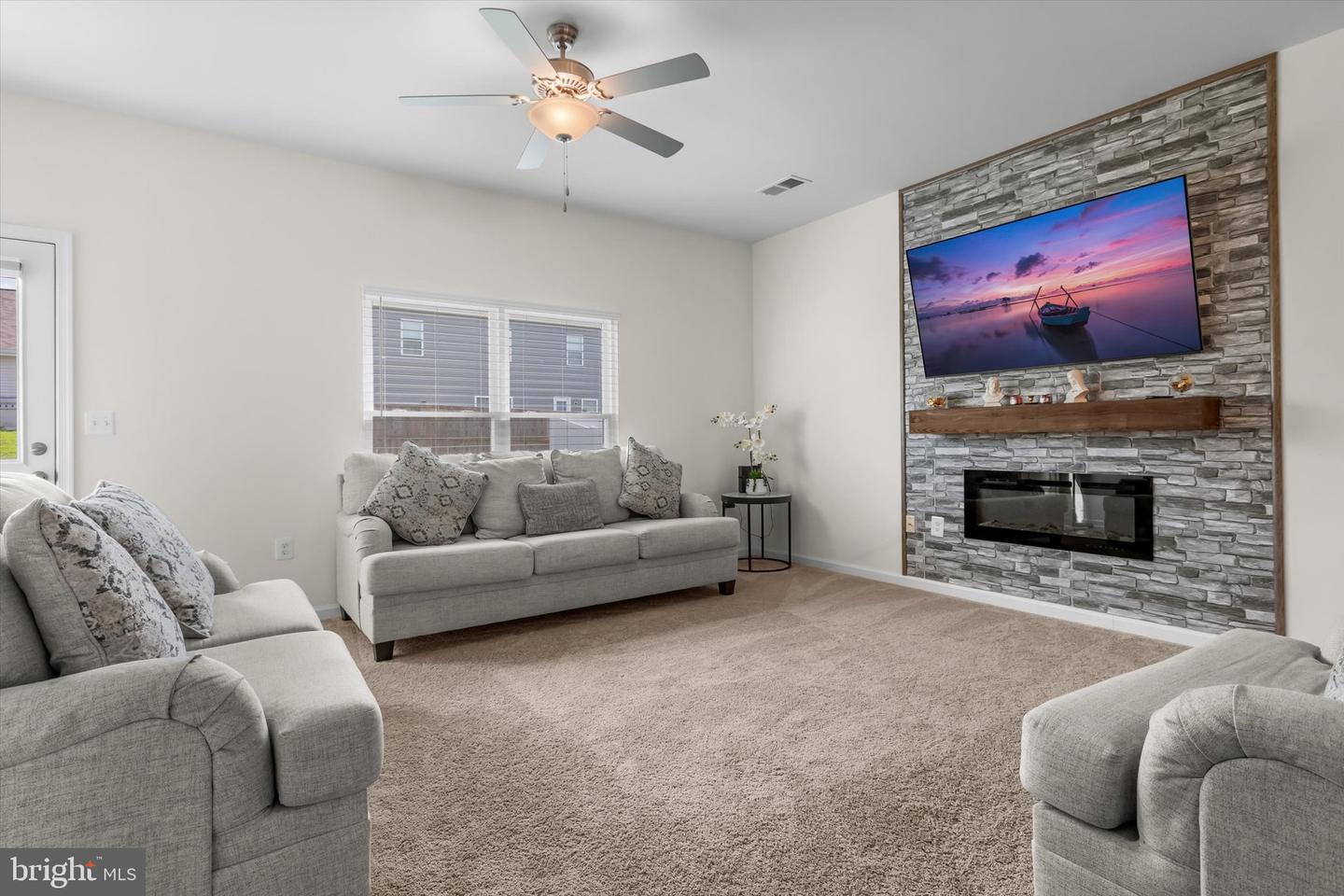 17051 ROLLINS RD, BOWLING GREEN, Virginia 22427, 5 Bedrooms Bedrooms, 13 Rooms Rooms,2 BathroomsBathrooms,Residential,For sale,17051 ROLLINS RD,VACV2008548 MLS # VACV2008548
