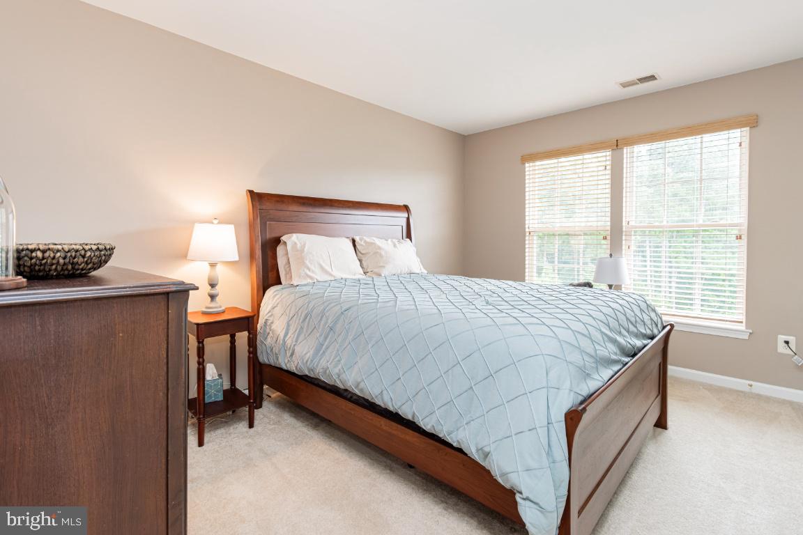5624 IVY HILL DR, FREDERICKSBURG, Virginia 22407, 5 Bedrooms Bedrooms, ,3 BathroomsBathrooms,Residential,For sale,5624 IVY HILL DR,VASP2034890 MLS # VASP2034890