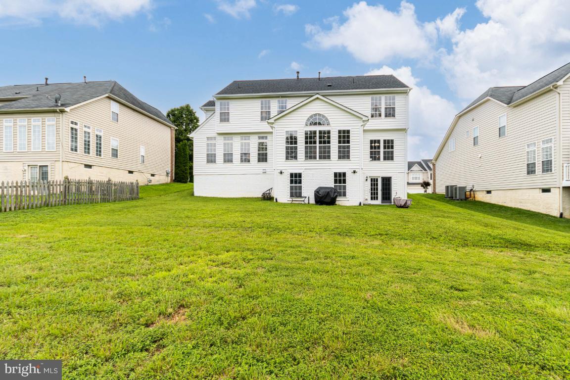 5624 IVY HILL DR, FREDERICKSBURG, Virginia 22407, 5 Bedrooms Bedrooms, ,3 BathroomsBathrooms,Residential,For sale,5624 IVY HILL DR,VASP2034890 MLS # VASP2034890