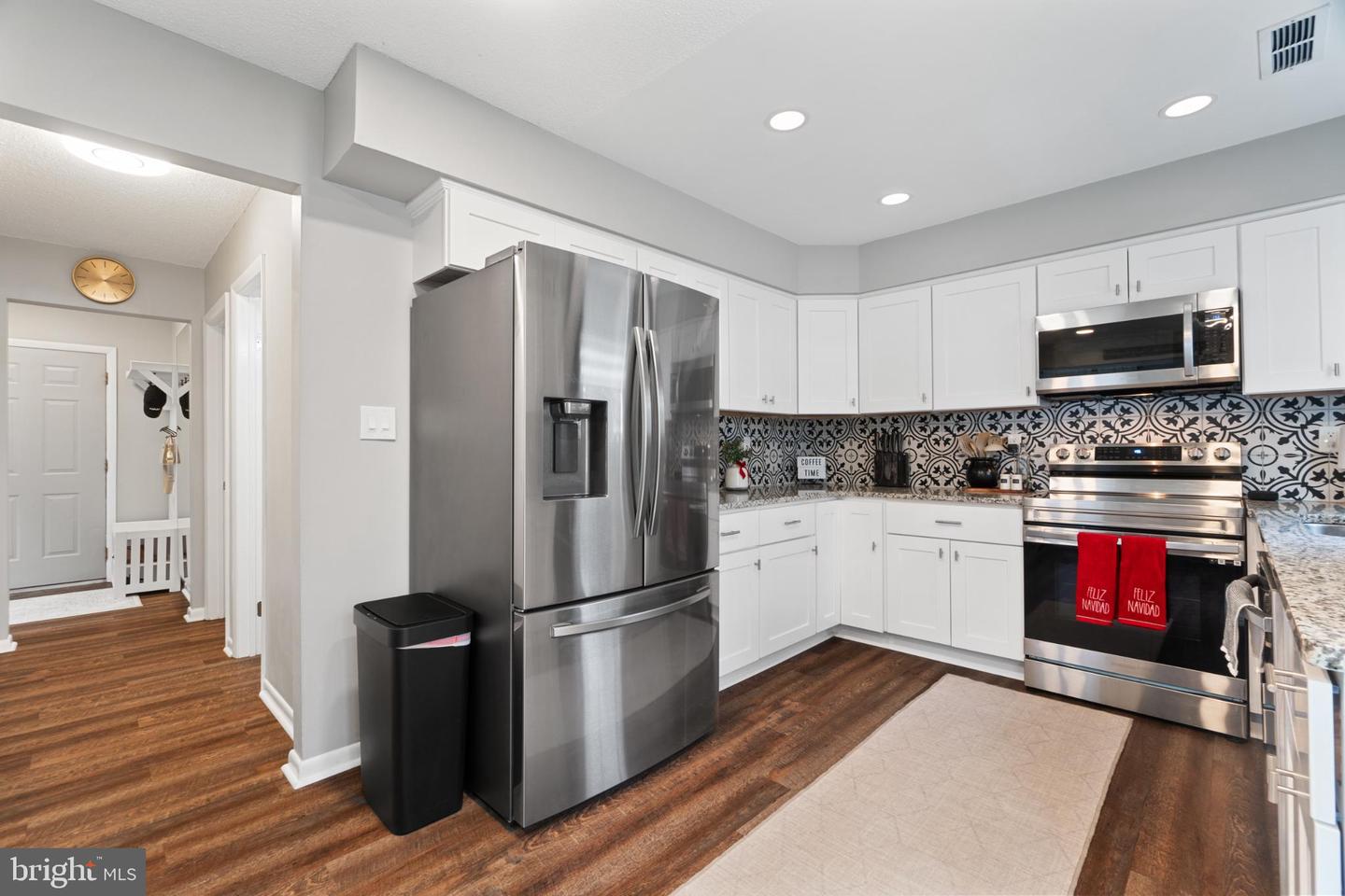 5765 ALBRIGHT DR, VIRGINIA BEACH, Virginia 23464, 3 Bedrooms Bedrooms, 5 Rooms Rooms,2 BathroomsBathrooms,Residential,For sale,5765 ALBRIGHT DR,VAVB2000588 MLS # VAVB2000588