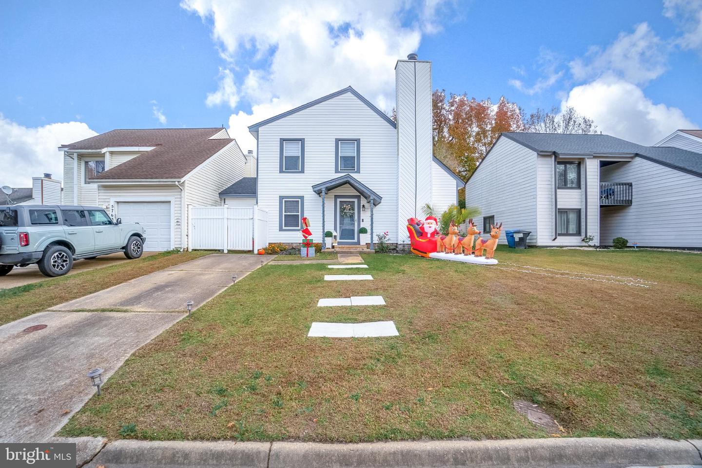 5765 ALBRIGHT DR, VIRGINIA BEACH, Virginia 23464, 3 Bedrooms Bedrooms, 5 Rooms Rooms,2 BathroomsBathrooms,Residential,For sale,5765 ALBRIGHT DR,VAVB2000588 MLS # VAVB2000588