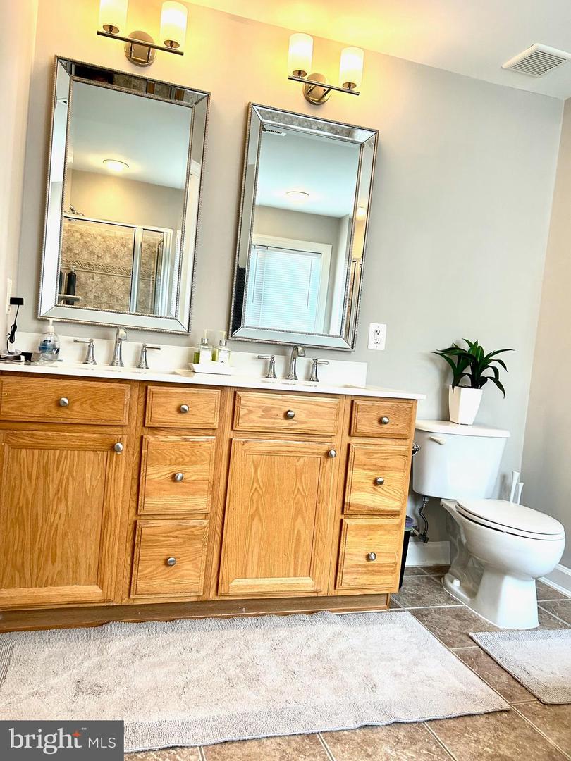 8057 SAMUEL WALLIS, LORTON, Virginia 22079, 3 Bedrooms Bedrooms, ,2 BathroomsBathrooms,Residential,For sale,8057 SAMUEL WALLIS,VAFX2257256 MLS # VAFX2257256