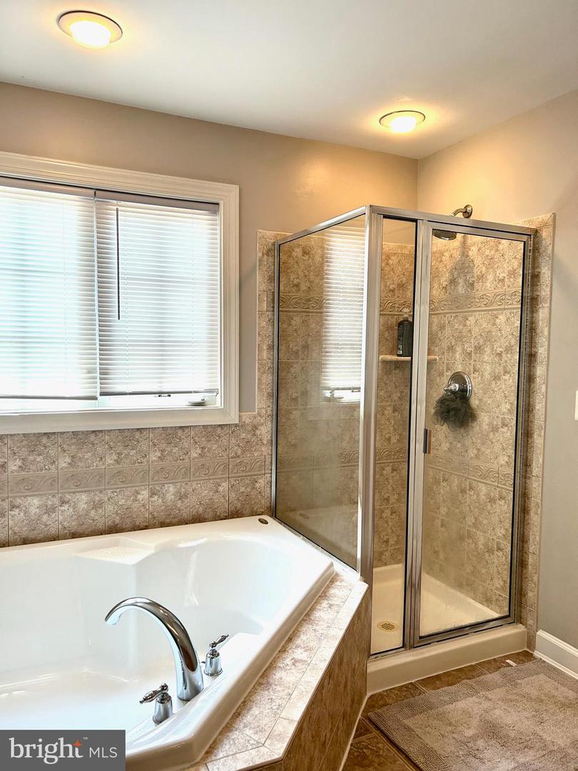 8057 SAMUEL WALLIS, LORTON, Virginia 22079, 3 Bedrooms Bedrooms, ,2 BathroomsBathrooms,Residential,For sale,8057 SAMUEL WALLIS,VAFX2257256 MLS # VAFX2257256