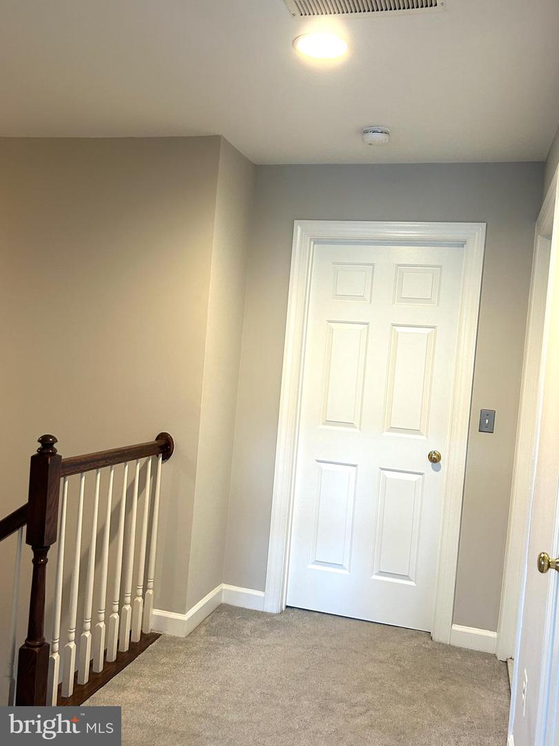 8057 SAMUEL WALLIS, LORTON, Virginia 22079, 3 Bedrooms Bedrooms, ,2 BathroomsBathrooms,Residential,For sale,8057 SAMUEL WALLIS,VAFX2257256 MLS # VAFX2257256