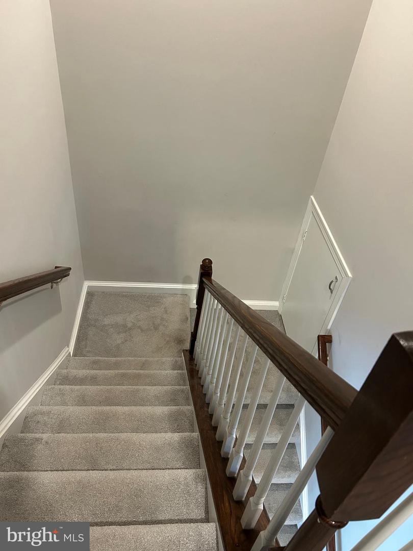 8057 SAMUEL WALLIS, LORTON, Virginia 22079, 3 Bedrooms Bedrooms, ,2 BathroomsBathrooms,Residential,For sale,8057 SAMUEL WALLIS,VAFX2257256 MLS # VAFX2257256