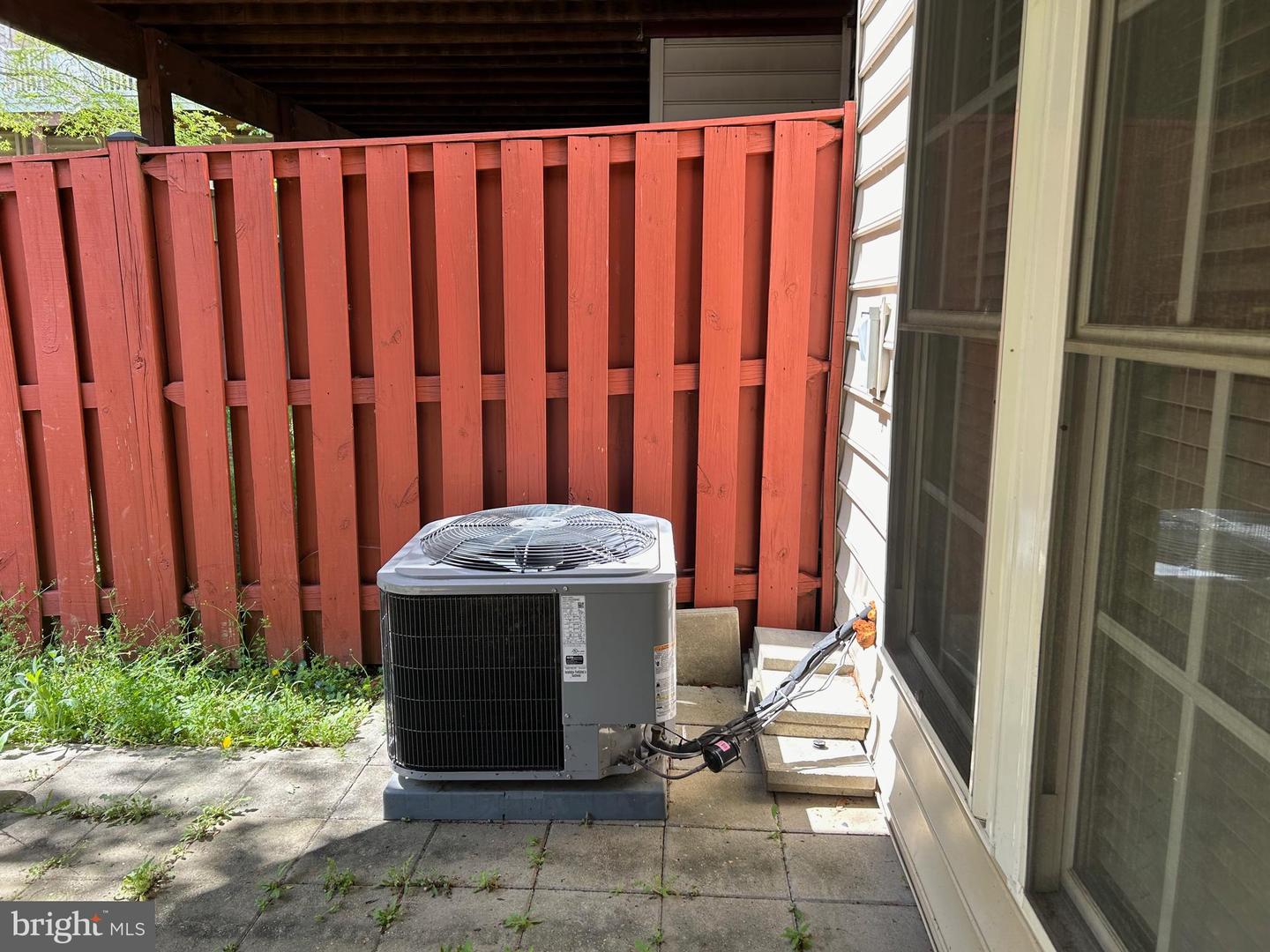 8057 SAMUEL WALLIS, LORTON, Virginia 22079, 3 Bedrooms Bedrooms, ,2 BathroomsBathrooms,Residential,For sale,8057 SAMUEL WALLIS,VAFX2257256 MLS # VAFX2257256