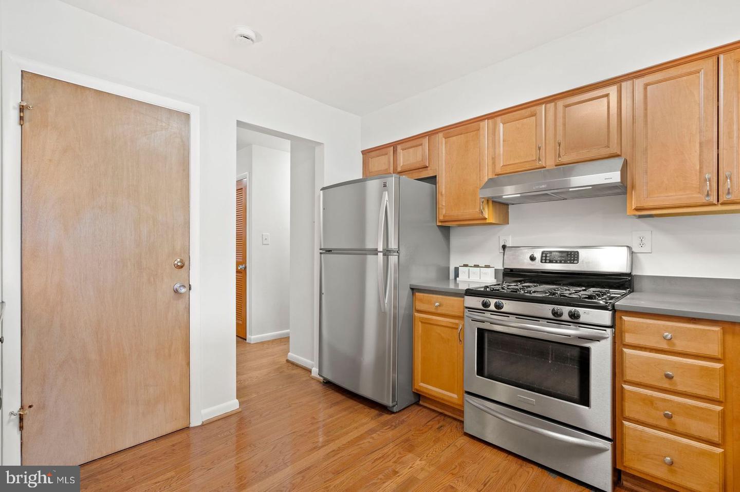 5018 11TH ST N, ARLINGTON, Virginia 22205, 5 Bedrooms Bedrooms, ,3 BathroomsBathrooms,Residential,For sale,5018 11TH ST N,VAAR2061316 MLS # VAAR2061316