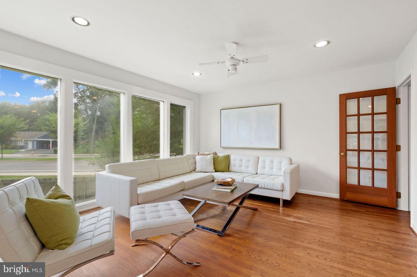 5018 11TH ST N, ARLINGTON, Virginia 22205, 5 Bedrooms Bedrooms, ,3 BathroomsBathrooms,Residential,For sale,5018 11TH ST N,VAAR2061316 MLS # VAAR2061316