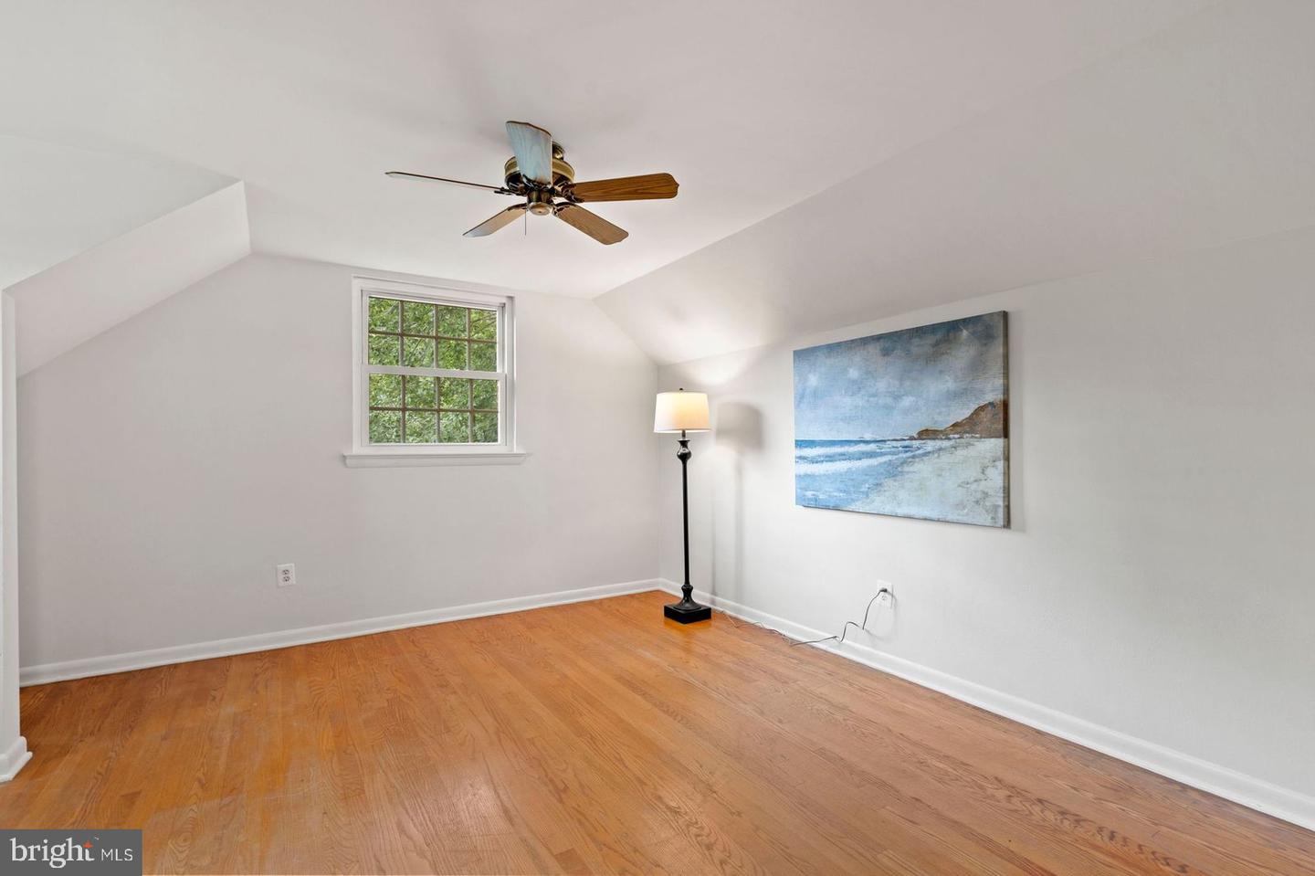 5018 11TH ST N, ARLINGTON, Virginia 22205, 5 Bedrooms Bedrooms, ,3 BathroomsBathrooms,Residential,For sale,5018 11TH ST N,VAAR2061316 MLS # VAAR2061316
