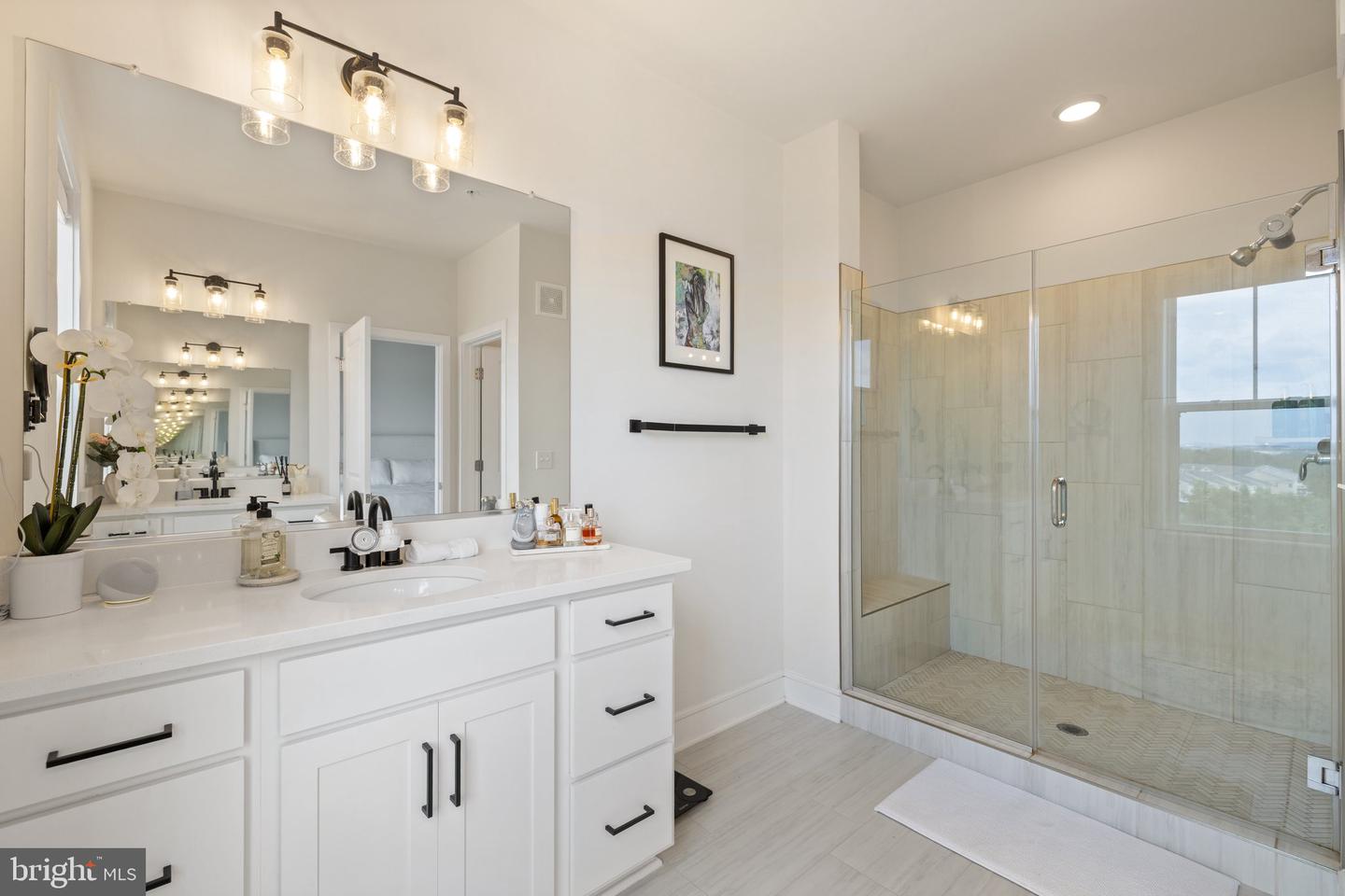 20775 LAMLASH TER, ASHBURN, Virginia 20147, 3 Bedrooms Bedrooms, ,2 BathroomsBathrooms,Residential,For sale,20775 LAMLASH TER,VALO2103076 MLS # VALO2103076