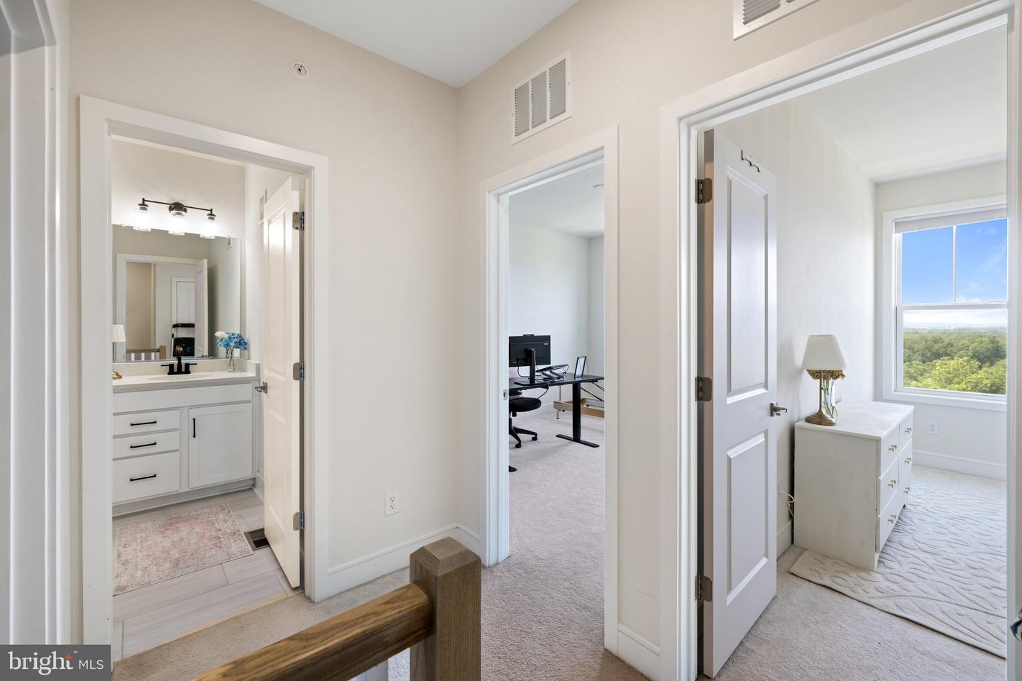 20775 LAMLASH TER, ASHBURN, Virginia 20147, 3 Bedrooms Bedrooms, ,2 BathroomsBathrooms,Residential,For sale,20775 LAMLASH TER,VALO2103076 MLS # VALO2103076