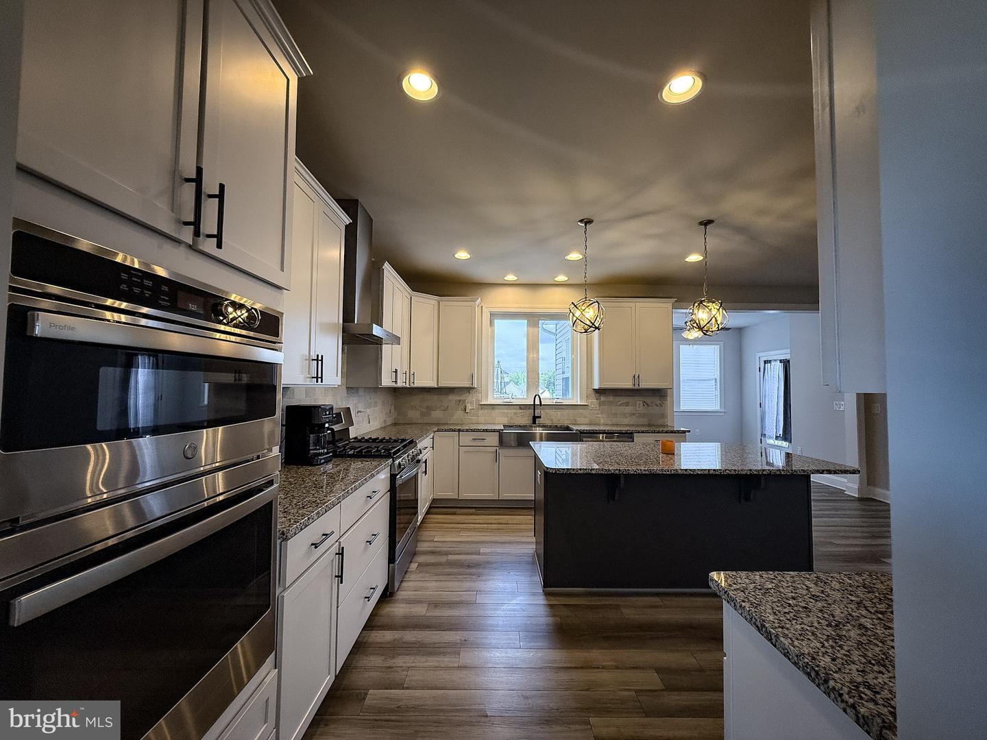 4005 GRANARY VIEW CT, DUMFRIES, Virginia 22025, 4 Bedrooms Bedrooms, ,5 BathroomsBathrooms,Residential,For sale,4005 GRANARY VIEW CT,VAPW2099892 MLS # VAPW2099892