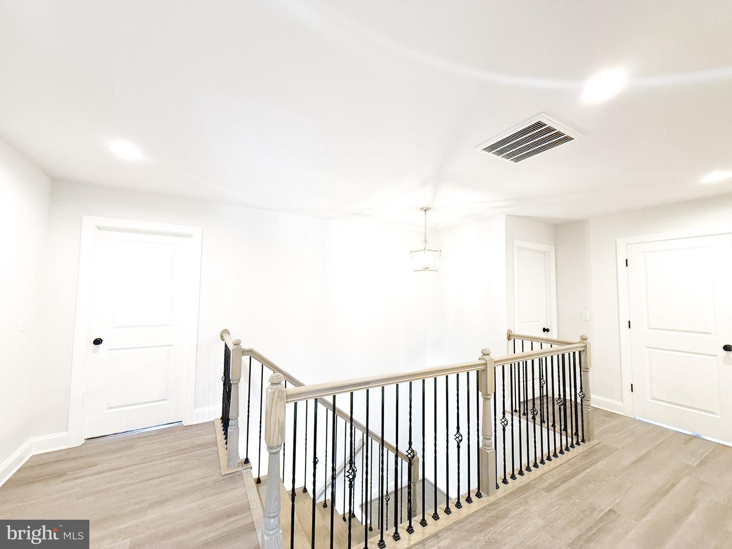 4005 GRANARY VIEW CT, DUMFRIES, Virginia 22025, 4 Bedrooms Bedrooms, ,5 BathroomsBathrooms,Residential,For sale,4005 GRANARY VIEW CT,VAPW2099892 MLS # VAPW2099892