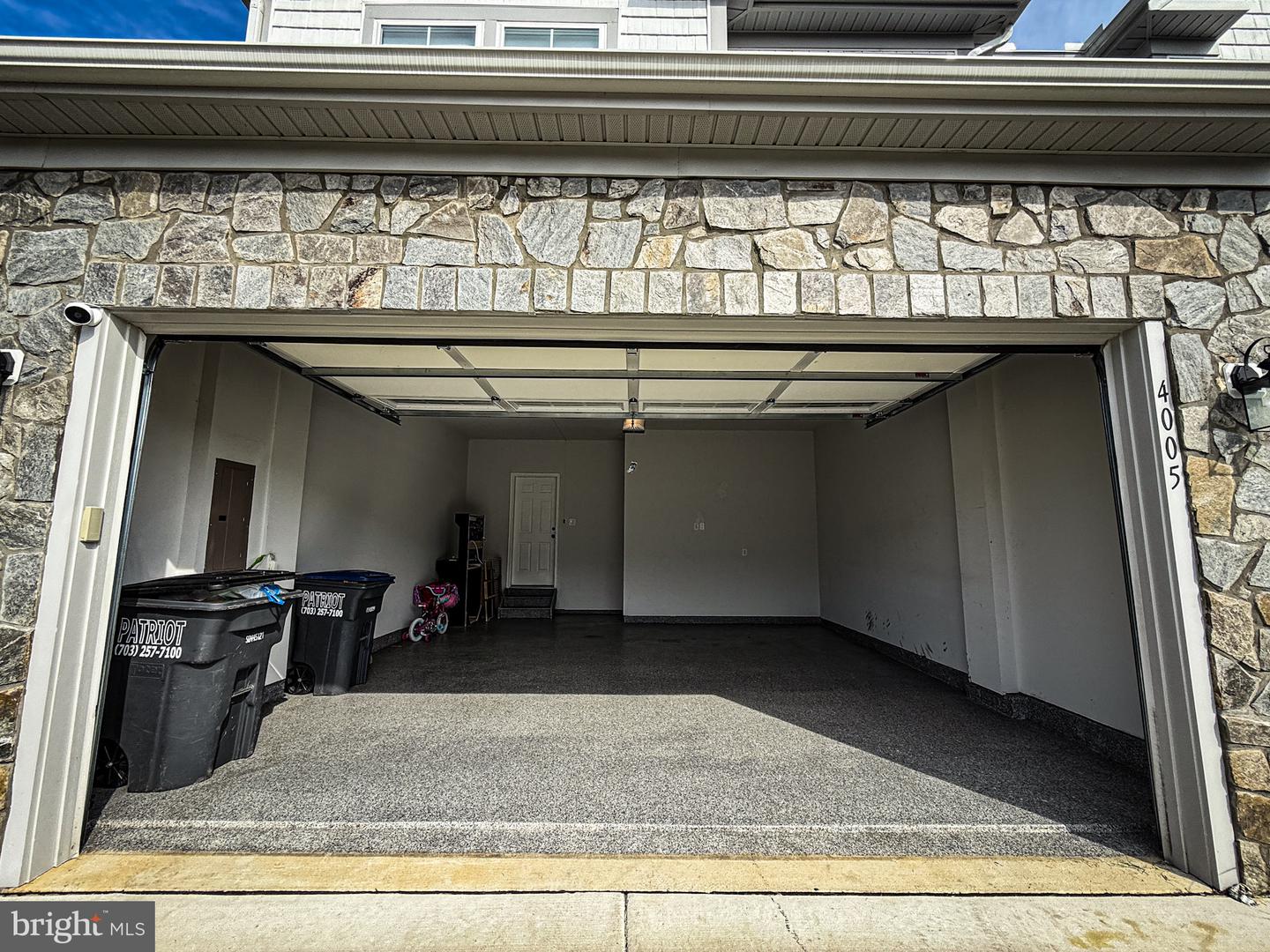4005 GRANARY VIEW CT, DUMFRIES, Virginia 22025, 4 Bedrooms Bedrooms, ,5 BathroomsBathrooms,Residential,For sale,4005 GRANARY VIEW CT,VAPW2099892 MLS # VAPW2099892