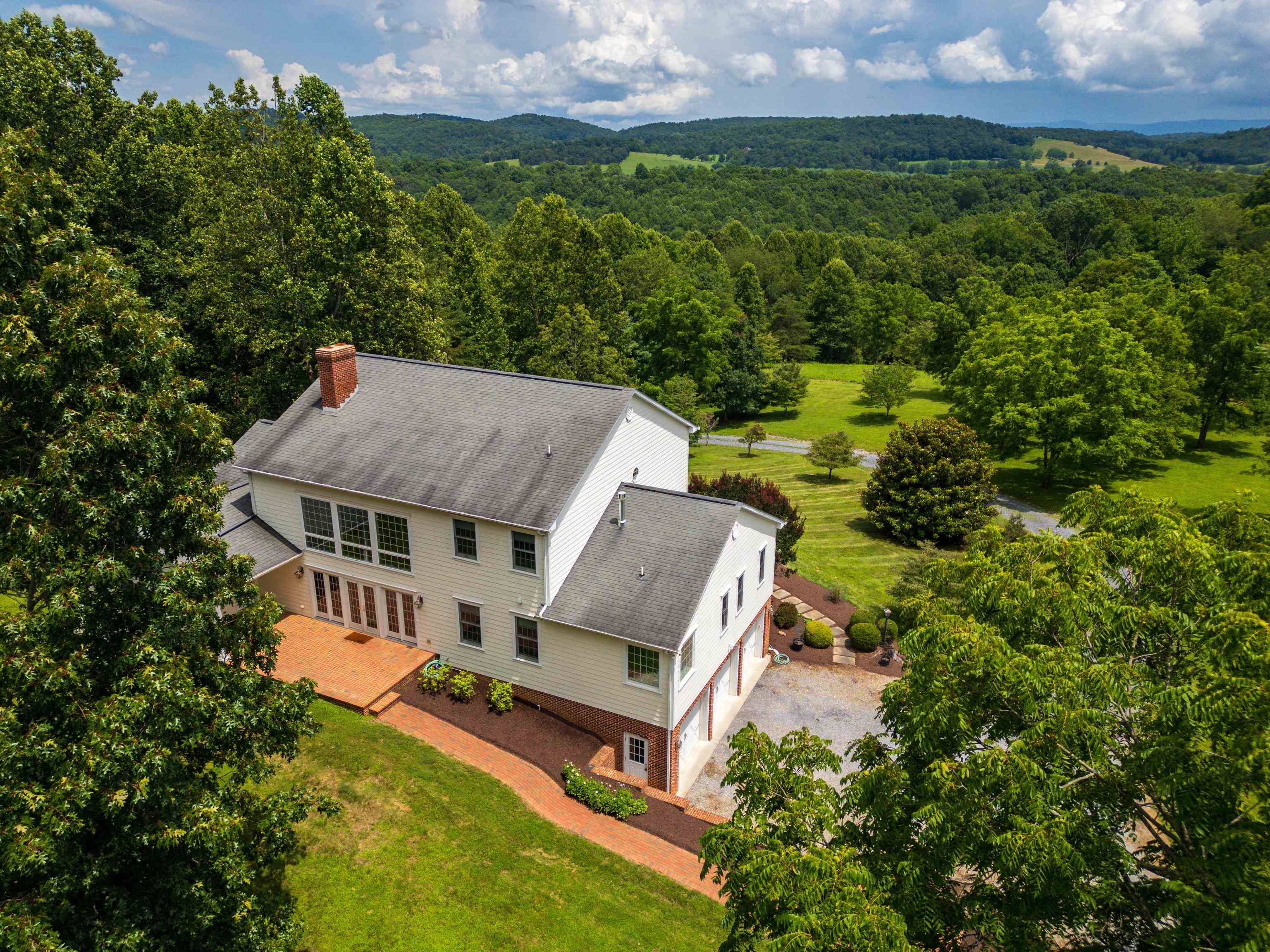 296 OTTS MILL RD, RAPHINE, Virginia 24472, 4 Bedrooms Bedrooms, ,4 BathroomsBathrooms,Residential,Matchette,296 OTTS MILL RD,667178 MLS # 667178