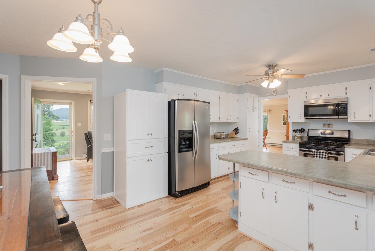 5566 BRIERY BRANCH RD, DAYTON, Virginia 22821, 3 Bedrooms Bedrooms, ,2 BathroomsBathrooms,Residential,5566 BRIERY BRANCH RD,667180 MLS # 667180