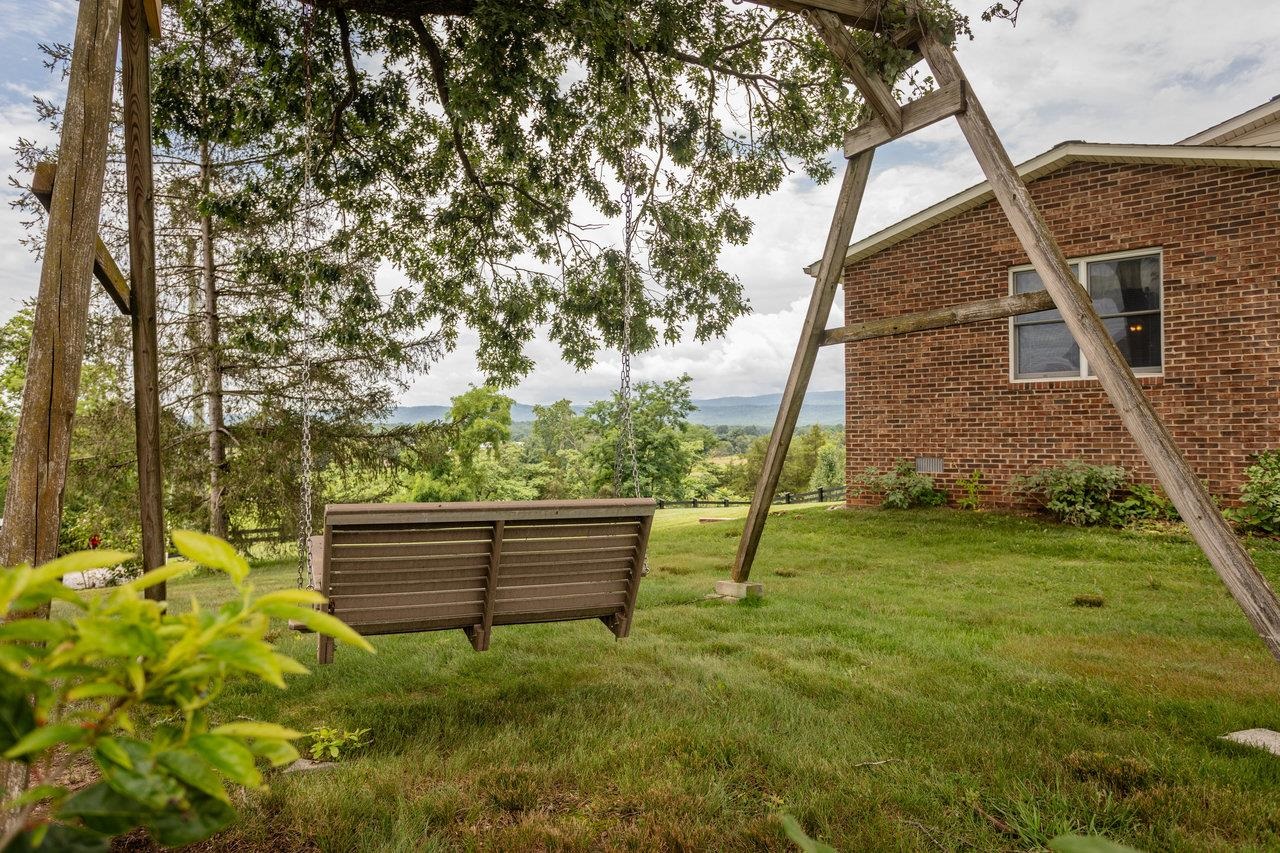 5566 BRIERY BRANCH RD, DAYTON, Virginia 22821, 3 Bedrooms Bedrooms, ,2 BathroomsBathrooms,Residential,5566 BRIERY BRANCH RD,667180 MLS # 667180
