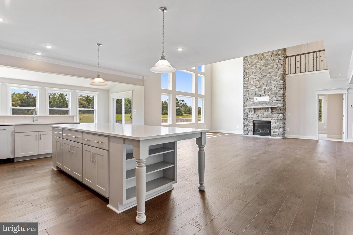 113 LILLIAN CT, FREDERICKSBURG, Virginia 22406, 4 Bedrooms Bedrooms, ,4 BathroomsBathrooms,Residential,For sale,113 LILLIAN CT,VAST2041084 MLS # VAST2041084