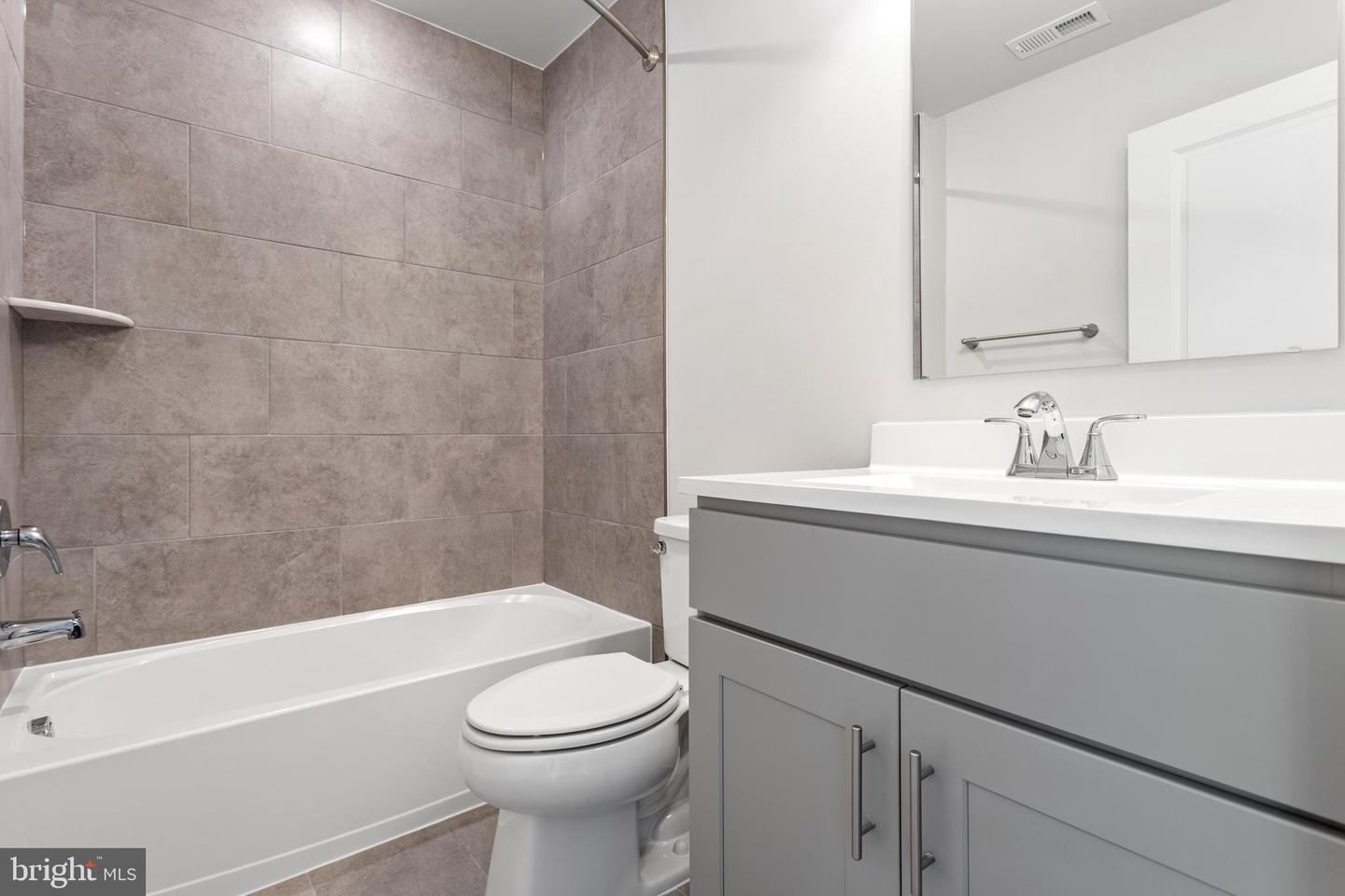 113 LILLIAN CT, FREDERICKSBURG, Virginia 22406, 4 Bedrooms Bedrooms, ,4 BathroomsBathrooms,Residential,For sale,113 LILLIAN CT,VAST2041084 MLS # VAST2041084