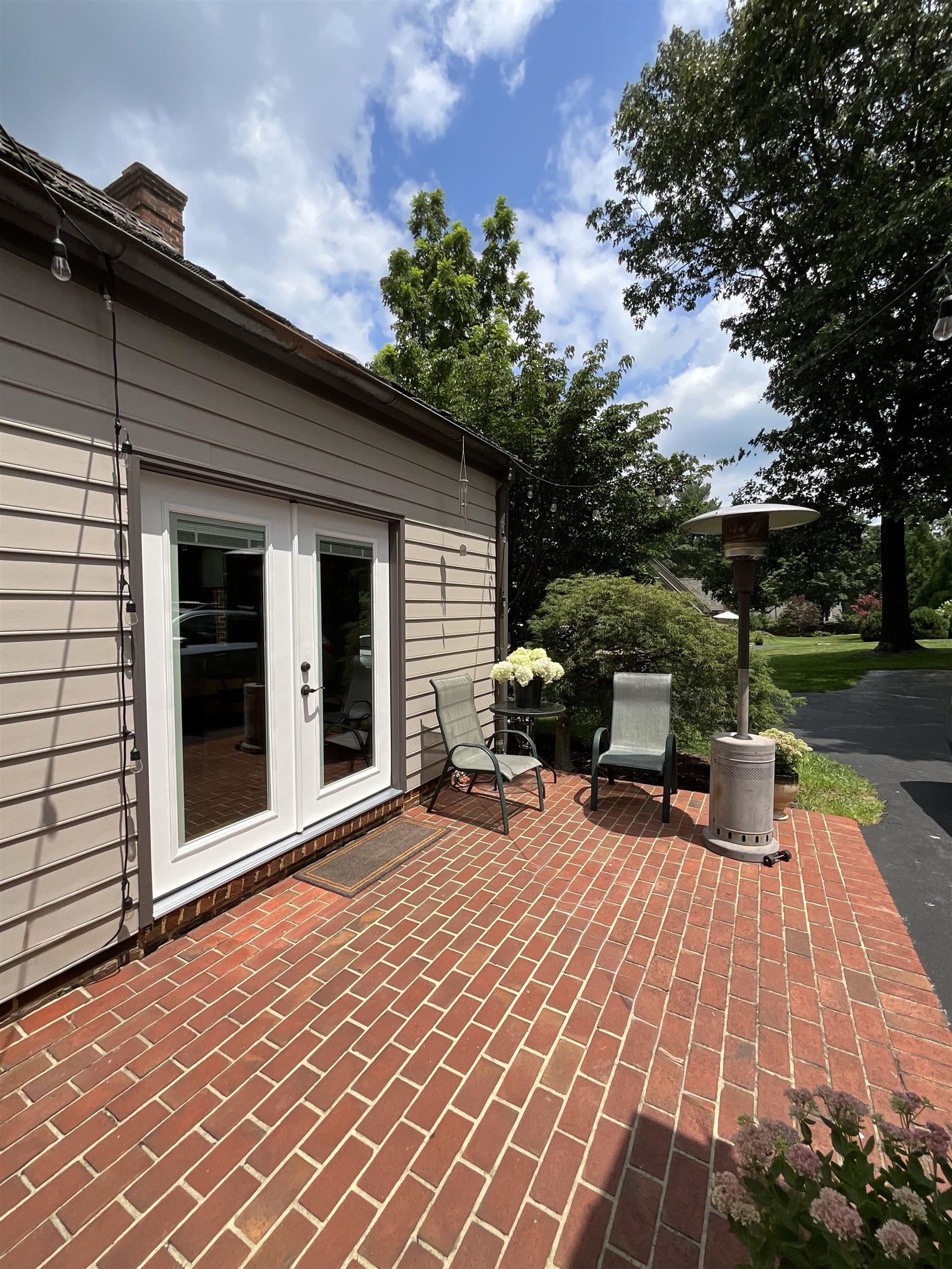 102 SMITHLEIGH CR, STAUNTON, Virginia 24401, 3 Bedrooms Bedrooms, ,3 BathroomsBathrooms,Residential,102 SMITHLEIGH CR,667186 MLS # 667186