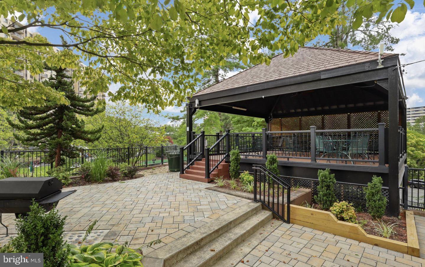203 YOAKUM PKWY #804, ALEXANDRIA, Virginia 22304, 2 Bedrooms Bedrooms, 4 Rooms Rooms,1 BathroomBathrooms,Residential,For sale,203 YOAKUM PKWY #804,VAAX2047832 MLS # VAAX2047832