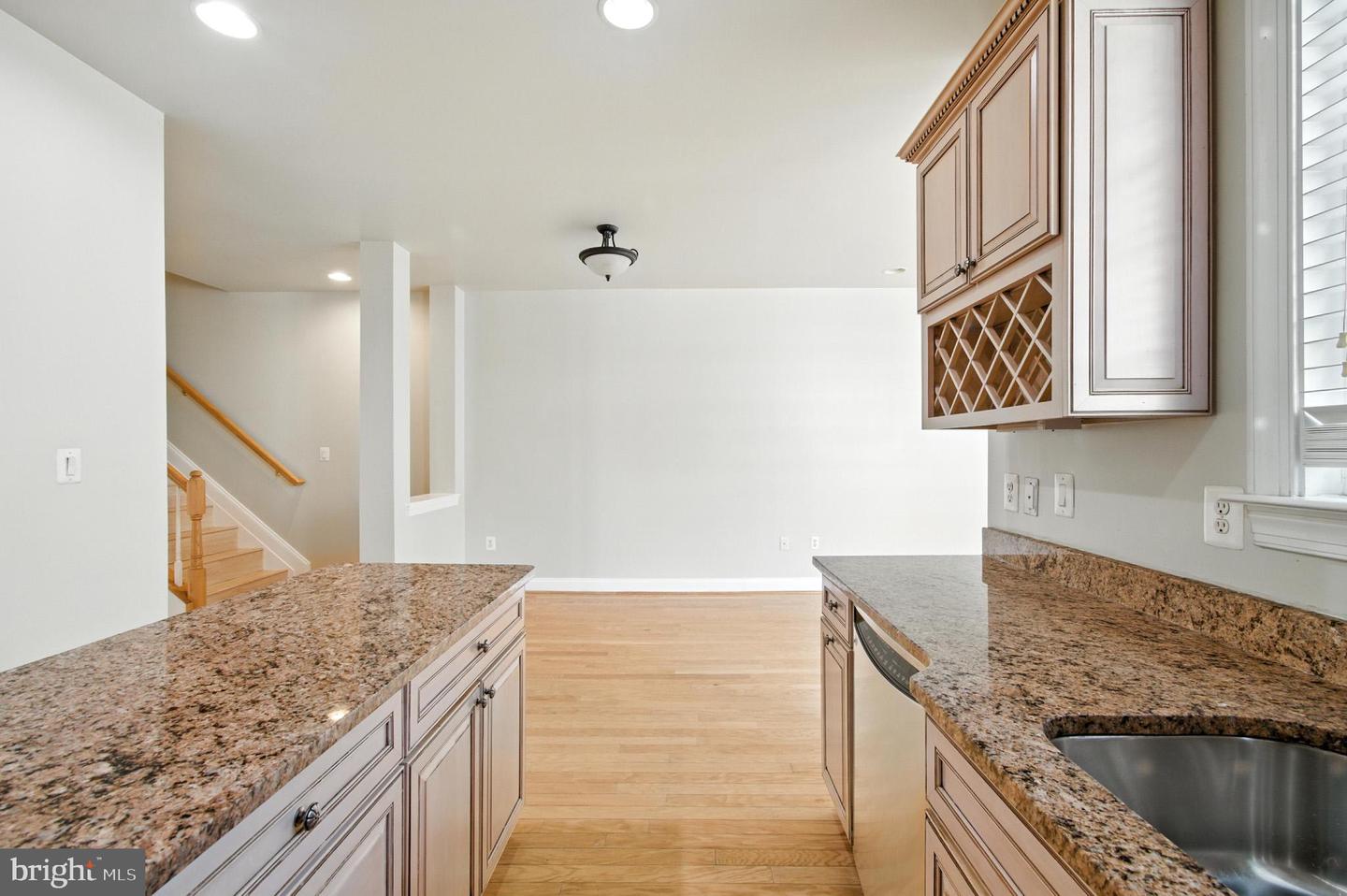 47565 ROYAL BURNHAM TER, STERLING, Virginia 20165, 4 Bedrooms Bedrooms, ,2 BathroomsBathrooms,Residential,For sale,47565 ROYAL BURNHAM TER,VALO2103122 MLS # VALO2103122