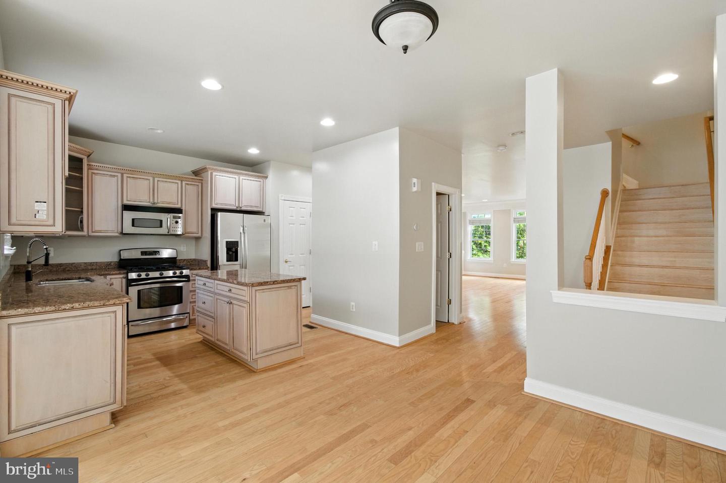 47565 ROYAL BURNHAM TER, STERLING, Virginia 20165, 4 Bedrooms Bedrooms, ,2 BathroomsBathrooms,Residential,For sale,47565 ROYAL BURNHAM TER,VALO2103122 MLS # VALO2103122