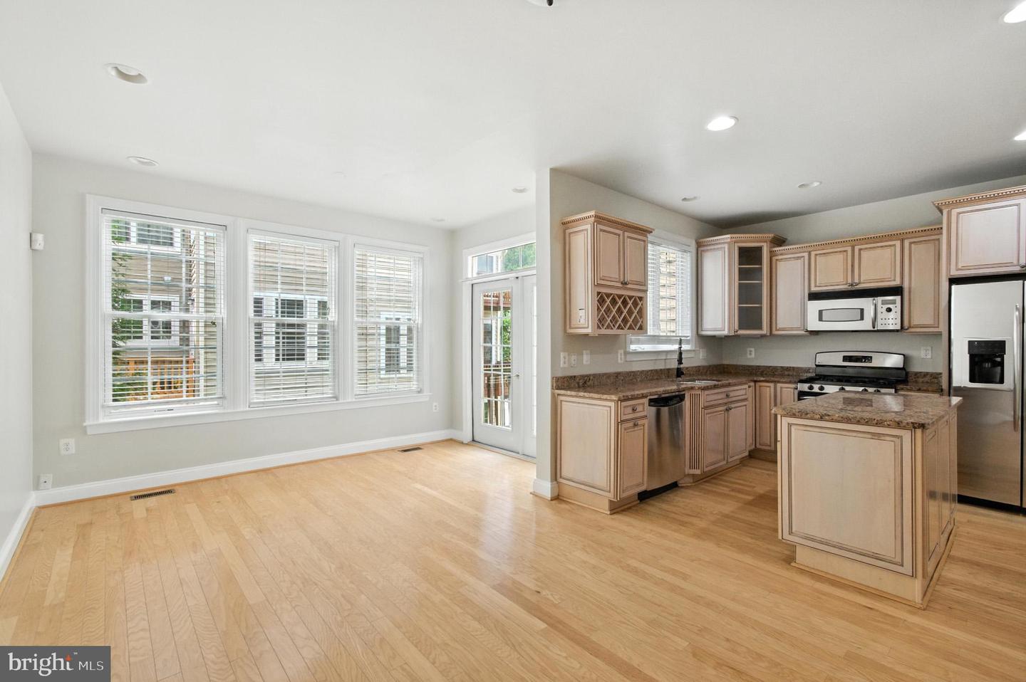 47565 ROYAL BURNHAM TER, STERLING, Virginia 20165, 4 Bedrooms Bedrooms, ,2 BathroomsBathrooms,Residential,For sale,47565 ROYAL BURNHAM TER,VALO2103122 MLS # VALO2103122