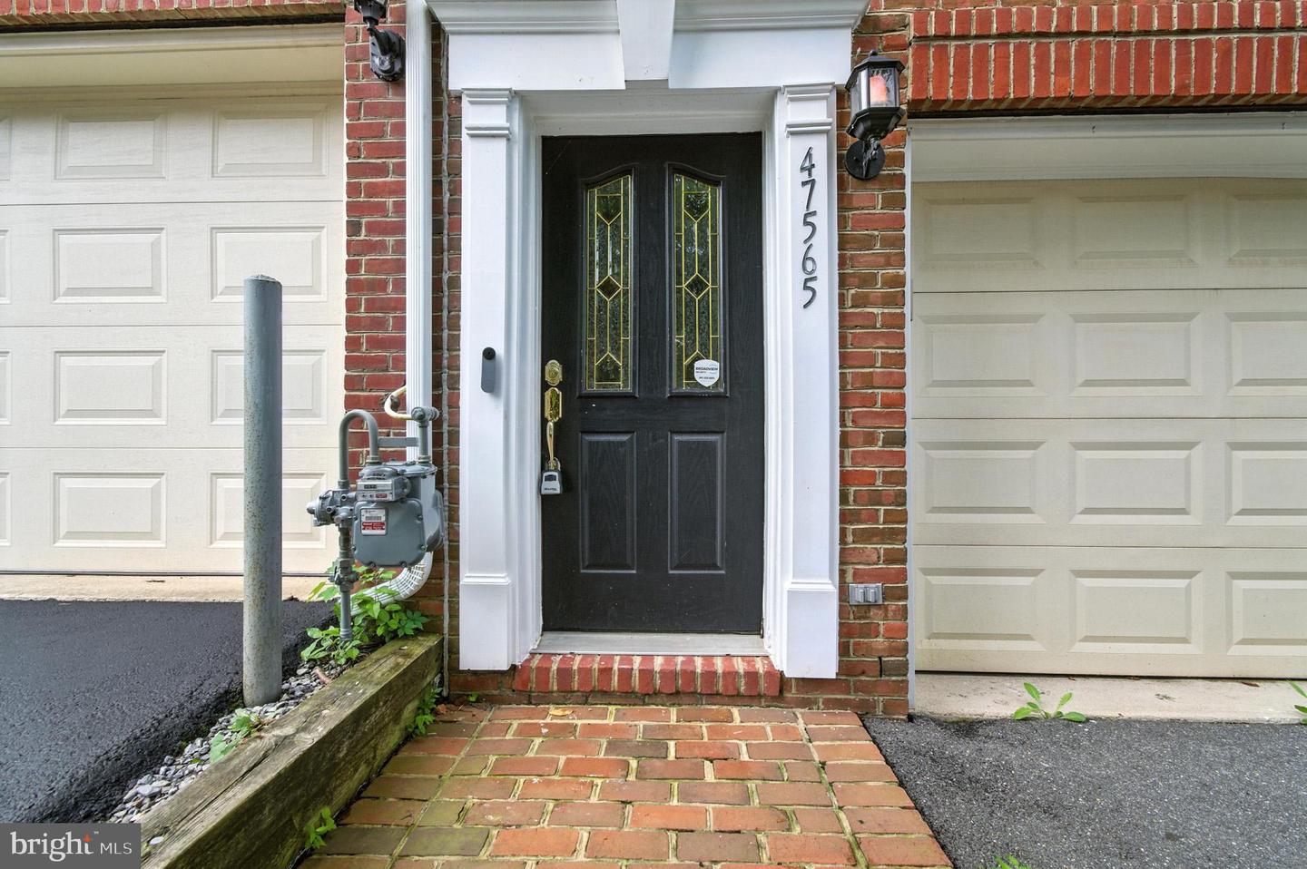 47565 ROYAL BURNHAM TER, STERLING, Virginia 20165, 4 Bedrooms Bedrooms, ,2 BathroomsBathrooms,Residential,For sale,47565 ROYAL BURNHAM TER,VALO2103122 MLS # VALO2103122